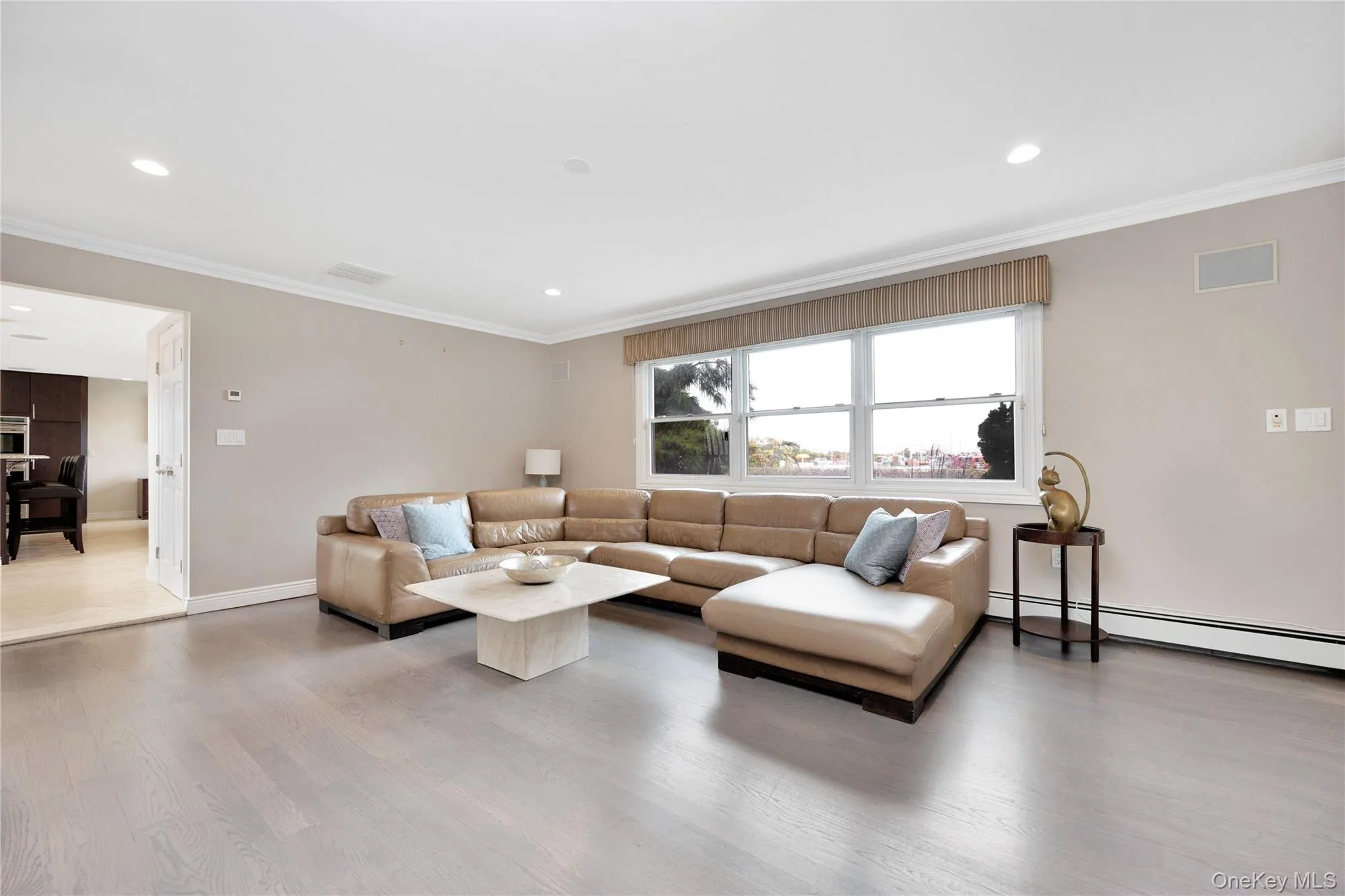 36 Prescott, Hempstead, NY, 4 Bedrooms Bedrooms, 9 Rooms Rooms,4 BathroomsBathrooms,Residential,For Rent,Prescott,0,KEY1017736 36 Prescott, Hempstead, NY, 4 Bedrooms Bedrooms, 9 Rooms Rooms,4 BathroomsBathrooms,Residential,For Rent,Prescott,0,KEY1017736