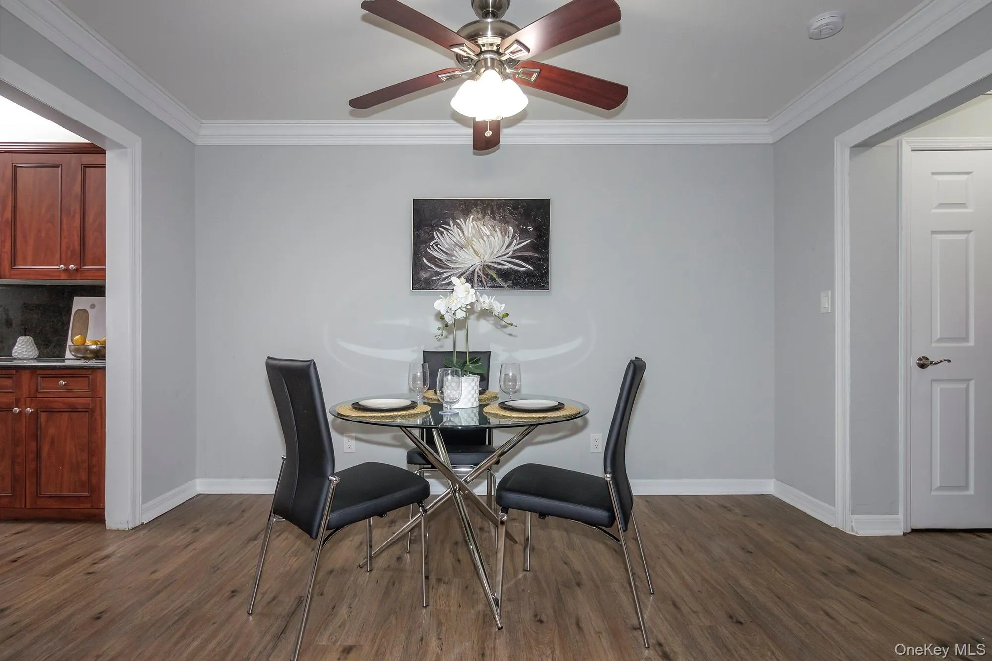 475 Little East Neck Road, Babylon, NY, 1 Bedroom Bedrooms, 4 Rooms Rooms,1 BathroomBathrooms,Residential Lease,For Rent,Little East Neck,0,KEY1017737 475 Little East Neck Road, Babylon, NY, 1 Bedroom Bedrooms, 4 Rooms Rooms,1 BathroomBathrooms,Residential Lease,For Rent,Little East Neck,0,KEY1017737