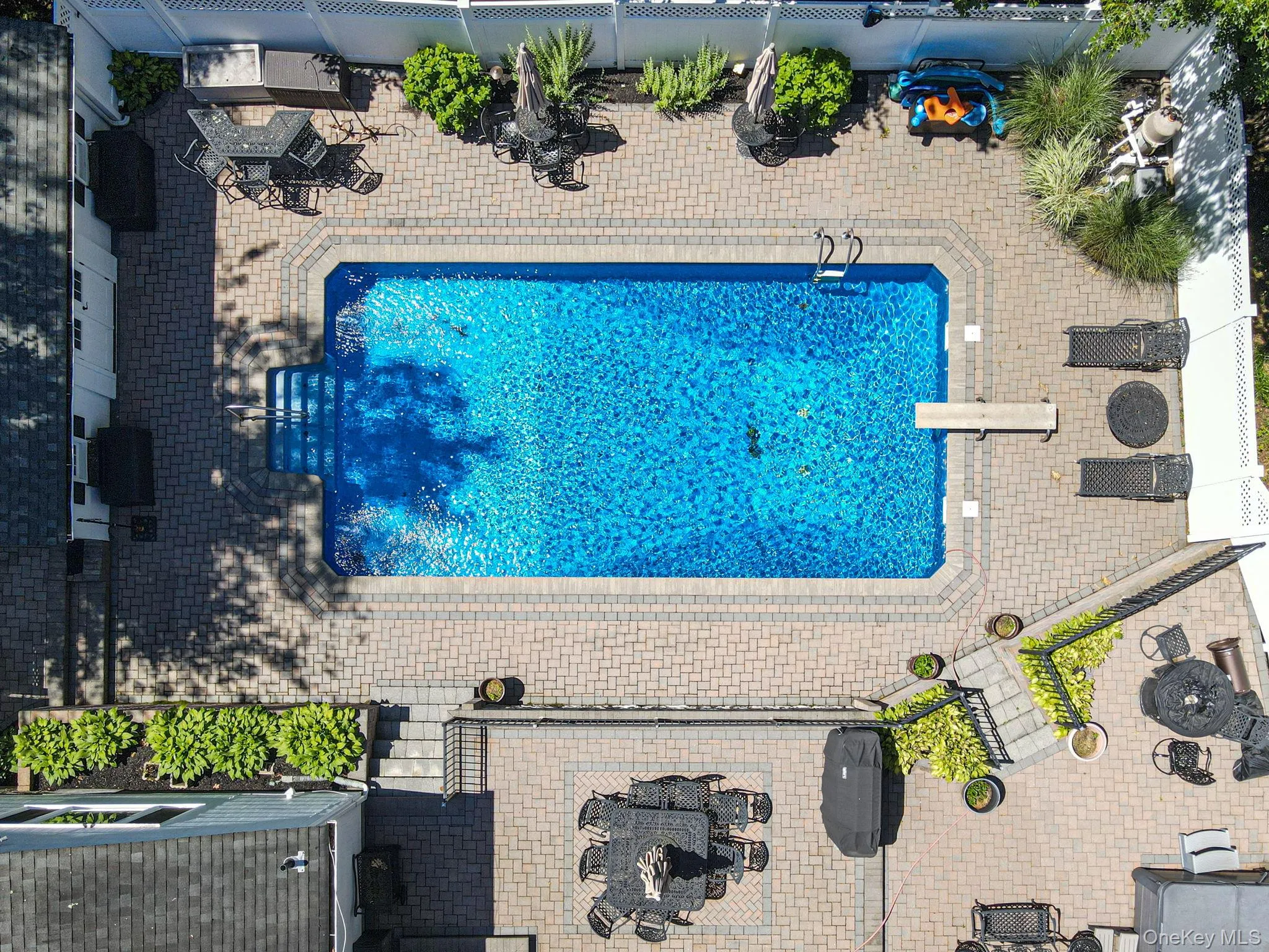 14 Sandpiper Court, Smithtown, NY, 4 Bedrooms Bedrooms, 9 Rooms Rooms,2 BathroomsBathrooms,Residential,For Rent,Sandpiper,0,KEY1017743 14 Sandpiper Court, Smithtown, NY, 4 Bedrooms Bedrooms, 9 Rooms Rooms,2 BathroomsBathrooms,Residential,For Rent,Sandpiper,0,KEY1017743