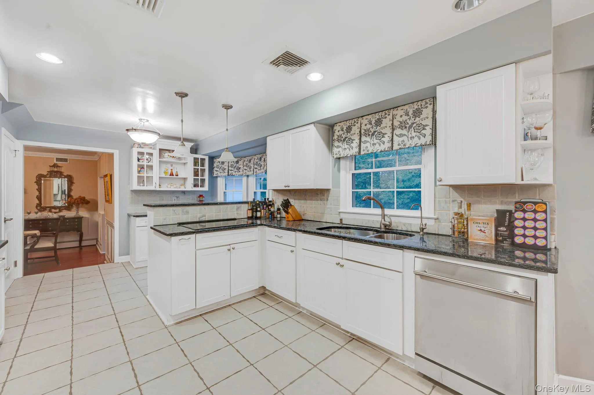 14 Sandpiper Court, Smithtown, NY, 4 Bedrooms Bedrooms, 9 Rooms Rooms,2 BathroomsBathrooms,Residential,For Rent,Sandpiper,0,KEY1017743 14 Sandpiper Court, Smithtown, NY, 4 Bedrooms Bedrooms, 9 Rooms Rooms,2 BathroomsBathrooms,Residential,For Rent,Sandpiper,0,KEY1017743