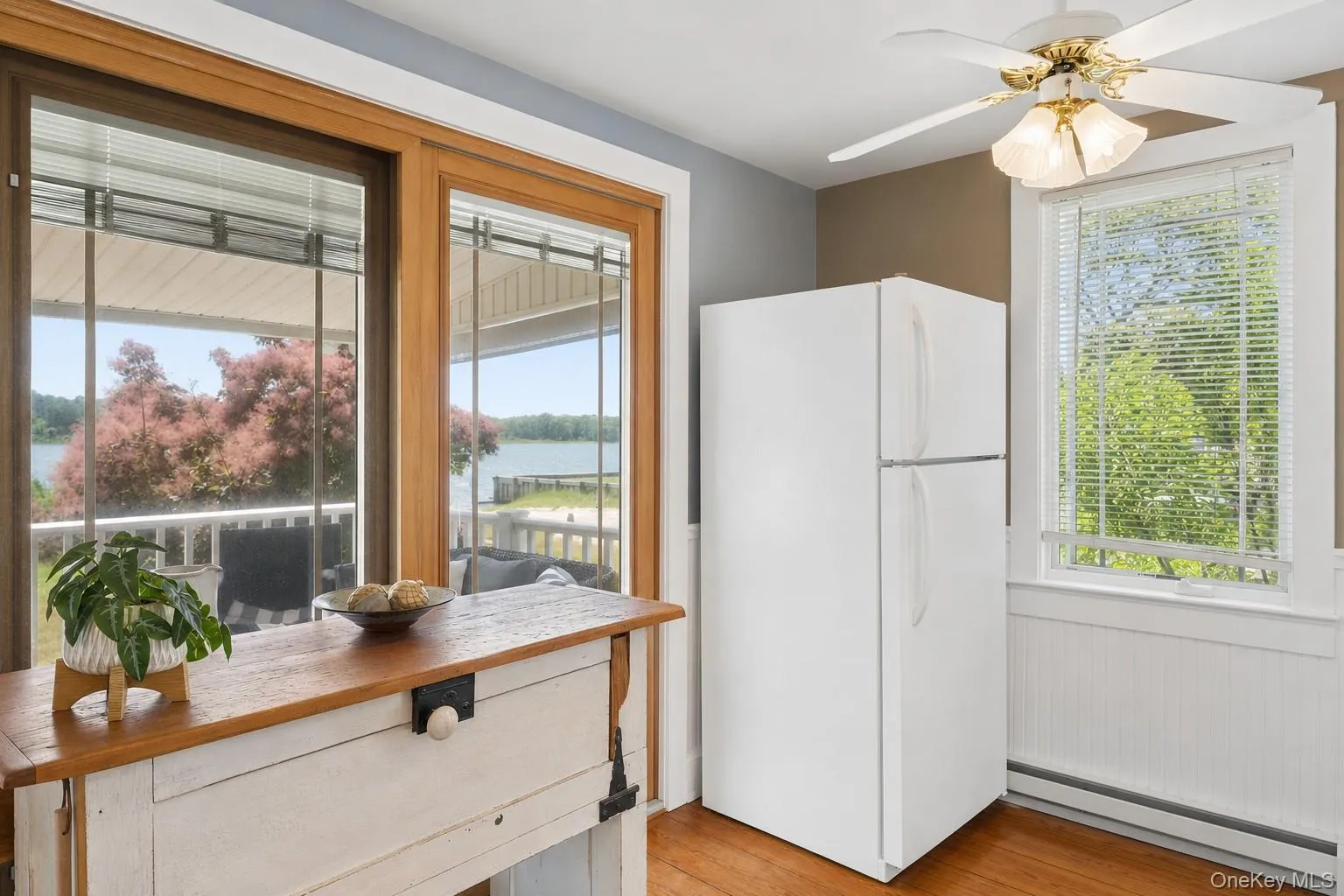 136 Bayview Avenue, Southold, NY, 2 Bedrooms Bedrooms, 5 Rooms Rooms,1 BathroomBathrooms,Residential,For Rent,Bayview,0,KEY1017744 136 Bayview Avenue, Southold, NY, 2 Bedrooms Bedrooms, 5 Rooms Rooms,1 BathroomBathrooms,Residential,For Rent,Bayview,0,KEY1017744