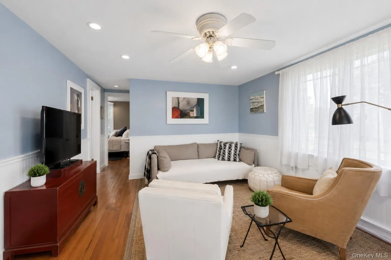 beachy vibe with abundant natural light beachy vibe with abundant natural light