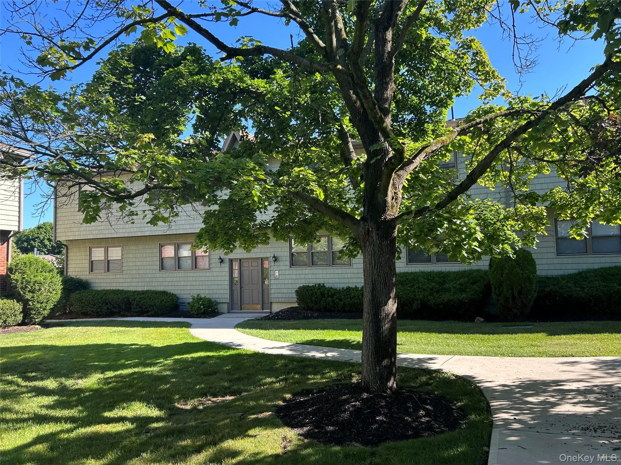 32 Milford Lane, Ramapo, NY, 2 Bedrooms Bedrooms, 5 Rooms Rooms,2 BathroomsBathrooms,Residential,For Rent,Milford,0,1017747 32 Milford Lane, Ramapo, NY, 2 Bedrooms Bedrooms, 5 Rooms Rooms,2 BathroomsBathrooms,Residential,For Rent,Milford,0,1017747