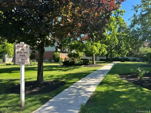 32 Milford Lane, Ramapo, NY, 2 Bedrooms Bedrooms, 5 Rooms Rooms,2 BathroomsBathrooms,Residential,For Rent,Milford,0,1017747 32 Milford Lane, Ramapo, NY, 2 Bedrooms Bedrooms, 5 Rooms Rooms,2 BathroomsBathrooms,Residential,For Rent,Milford,0,1017747