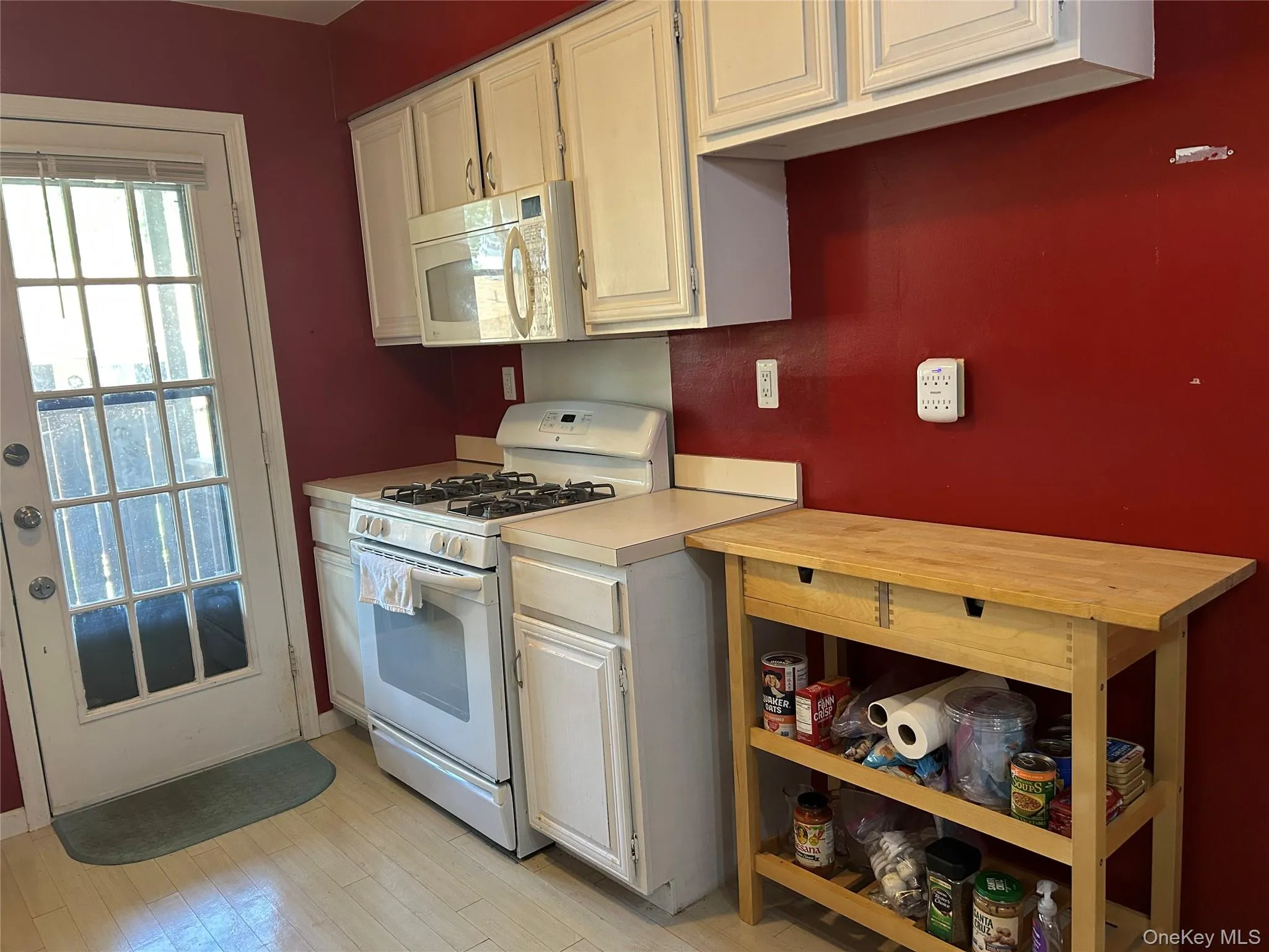 32 Milford Lane, Ramapo, NY, 2 Bedrooms Bedrooms, 5 Rooms Rooms,2 BathroomsBathrooms,Residential,For Rent,Milford,0,1017747 32 Milford Lane, Ramapo, NY, 2 Bedrooms Bedrooms, 5 Rooms Rooms,2 BathroomsBathrooms,Residential,For Rent,Milford,0,1017747