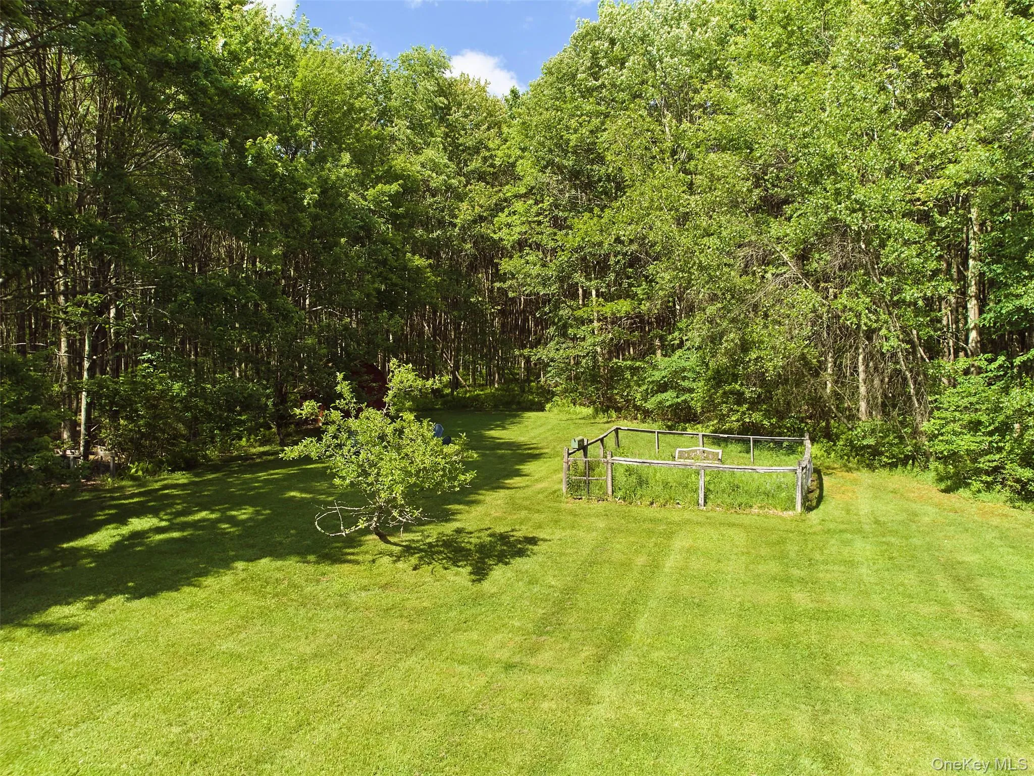 129 Elk Point Road, Liberty, NY, 2 Bedrooms Bedrooms, 6 Rooms Rooms,2 BathroomsBathrooms,Residential,For Rent,Elk Point,0,1017752 129 Elk Point Road, Liberty, NY, 2 Bedrooms Bedrooms, 6 Rooms Rooms,2 BathroomsBathrooms,Residential,For Rent,Elk Point,0,1017752
