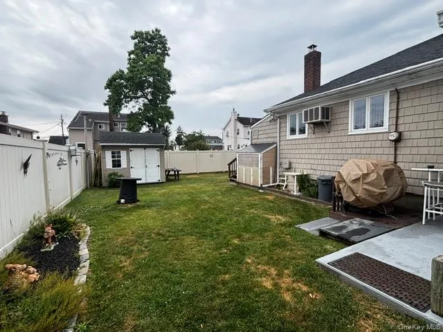 45 Clearwater Road, Babylon, NY, 3 Bedrooms Bedrooms, 8 Rooms Rooms,1 BathroomBathrooms,Residential,For Rent,Clearwater,0,1017755 45 Clearwater Road, Babylon, NY, 3 Bedrooms Bedrooms, 8 Rooms Rooms,1 BathroomBathrooms,Residential,For Rent,Clearwater,0,1017755