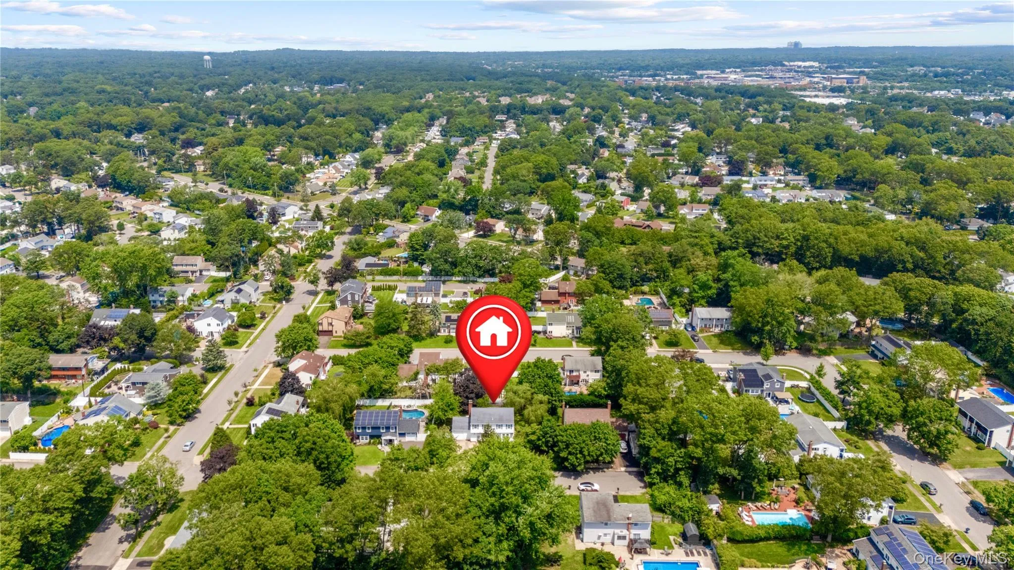 9 4th Street, Smithtown, NY, 6 Bedrooms Bedrooms, 8 Rooms Rooms,3 BathroomsBathrooms,Residential Lease,For Rent,4th,0,KEY1017757 9 4th Street, Smithtown, NY, 6 Bedrooms Bedrooms, 8 Rooms Rooms,3 BathroomsBathrooms,Residential Lease,For Rent,4th,0,KEY1017757