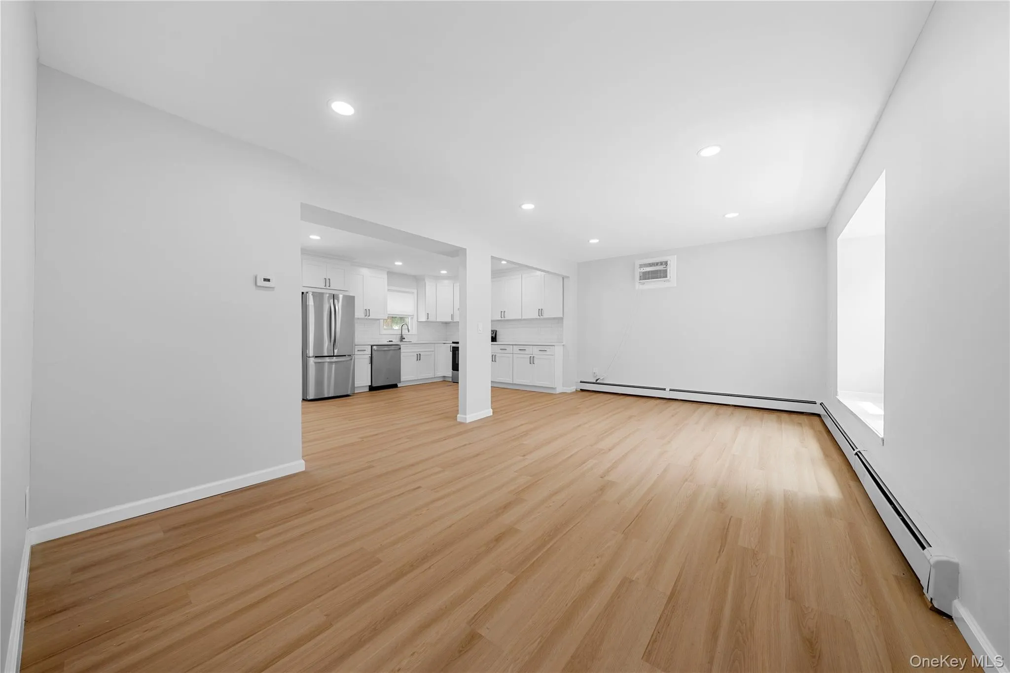 9 4th Street, Smithtown, NY, 6 Bedrooms Bedrooms, 8 Rooms Rooms,3 BathroomsBathrooms,Residential Lease,For Rent,4th,0,KEY1017757 9 4th Street, Smithtown, NY, 6 Bedrooms Bedrooms, 8 Rooms Rooms,3 BathroomsBathrooms,Residential Lease,For Rent,4th,0,KEY1017757