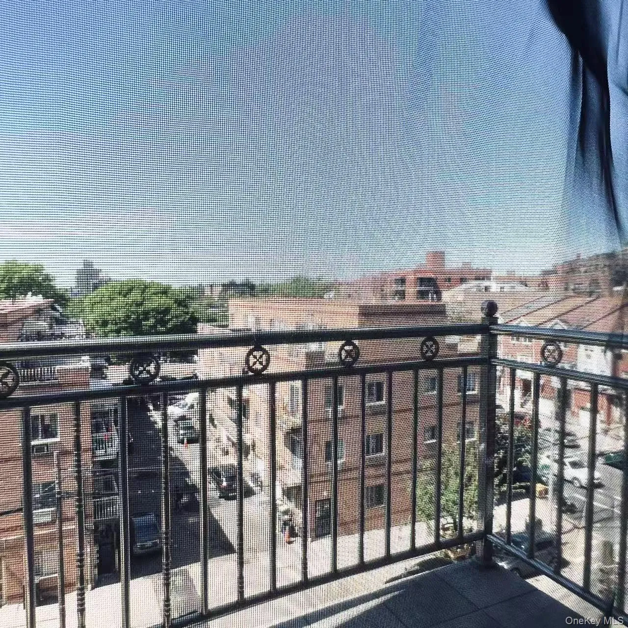 3506 Leavitt Street, New York, NY, 2 Bedrooms Bedrooms, 5 Rooms Rooms,2 BathroomsBathrooms,Residential Lease,For Rent,Leavitt,0,KEY1017761 3506 Leavitt Street, New York, NY, 2 Bedrooms Bedrooms, 5 Rooms Rooms,2 BathroomsBathrooms,Residential Lease,For Rent,Leavitt,0,KEY1017761