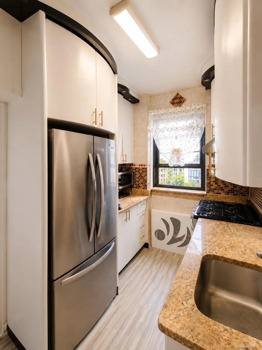 9905 63rd Drive, New York, NY, 2 Bedrooms Bedrooms, 5 Rooms Rooms,1 BathroomBathrooms,Residential,For Rent,63rd,0,1017764 9905 63rd Drive, New York, NY, 2 Bedrooms Bedrooms, 5 Rooms Rooms,1 BathroomBathrooms,Residential,For Rent,63rd,0,1017764