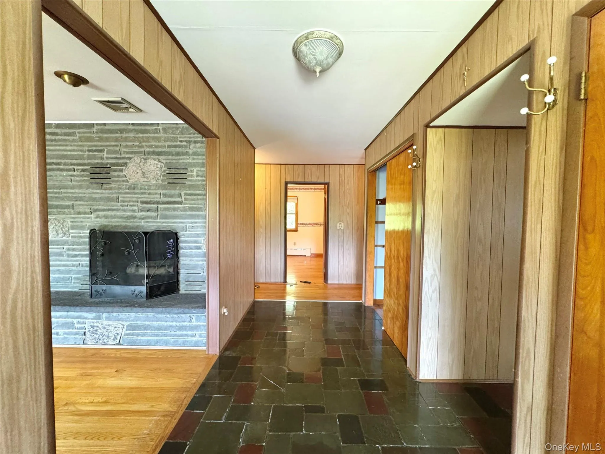 4492 Route 32, Catskill, NY, 3 Bedrooms Bedrooms, 14 Rooms Rooms,3 BathroomsBathrooms,Residential,For Rent,Route 32,0,KEY1017765 4492 Route 32, Catskill, NY, 3 Bedrooms Bedrooms, 14 Rooms Rooms,3 BathroomsBathrooms,Residential,For Rent,Route 32,0,KEY1017765