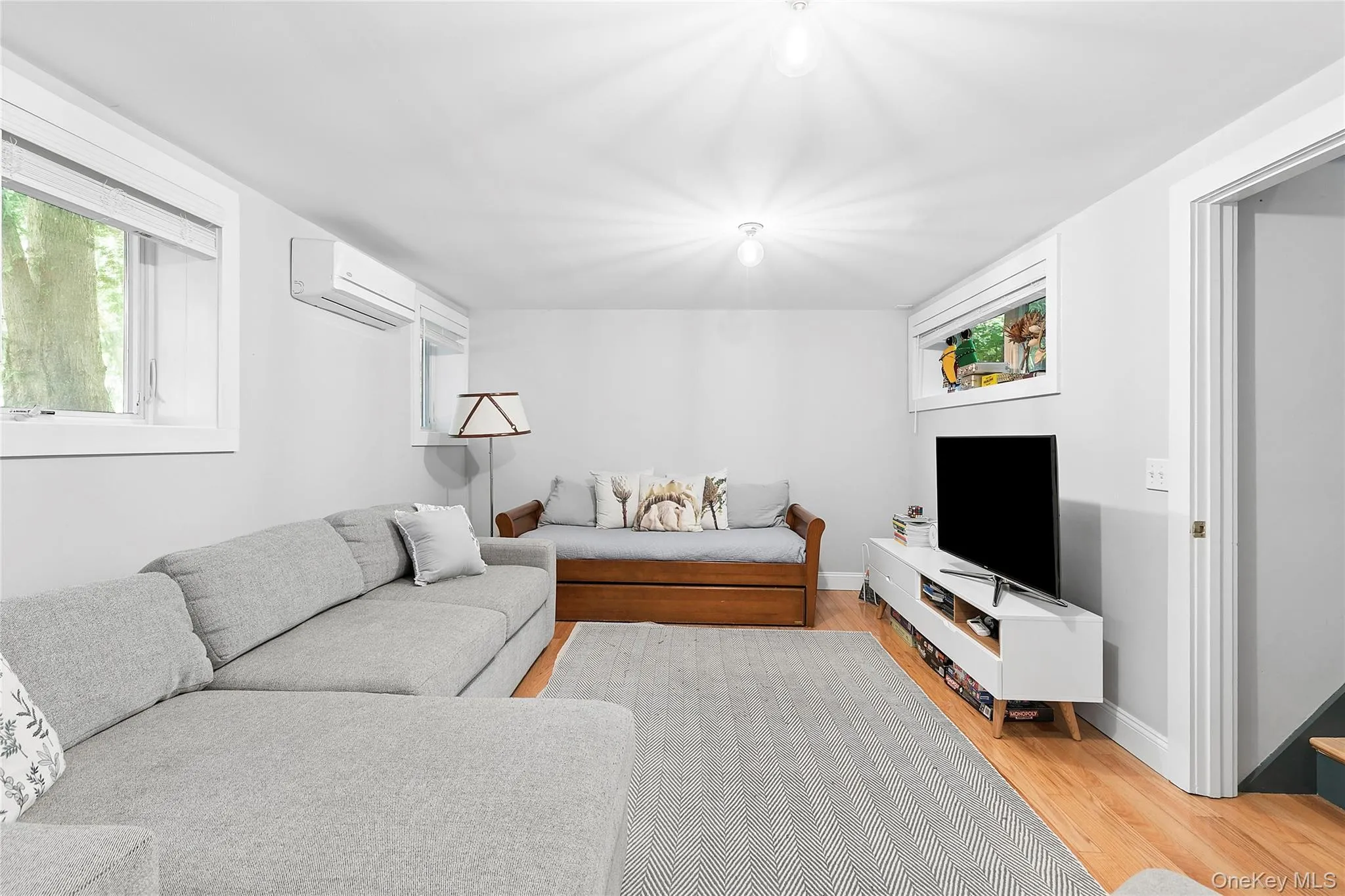 28 Wolf Way, East Hampton, NY, 4 Bedrooms Bedrooms, 6 Rooms Rooms,3 BathroomsBathrooms,Residential,For Rent,Wolf,0,KEY1017766 28 Wolf Way, East Hampton, NY, 4 Bedrooms Bedrooms, 6 Rooms Rooms,3 BathroomsBathrooms,Residential,For Rent,Wolf,0,KEY1017766