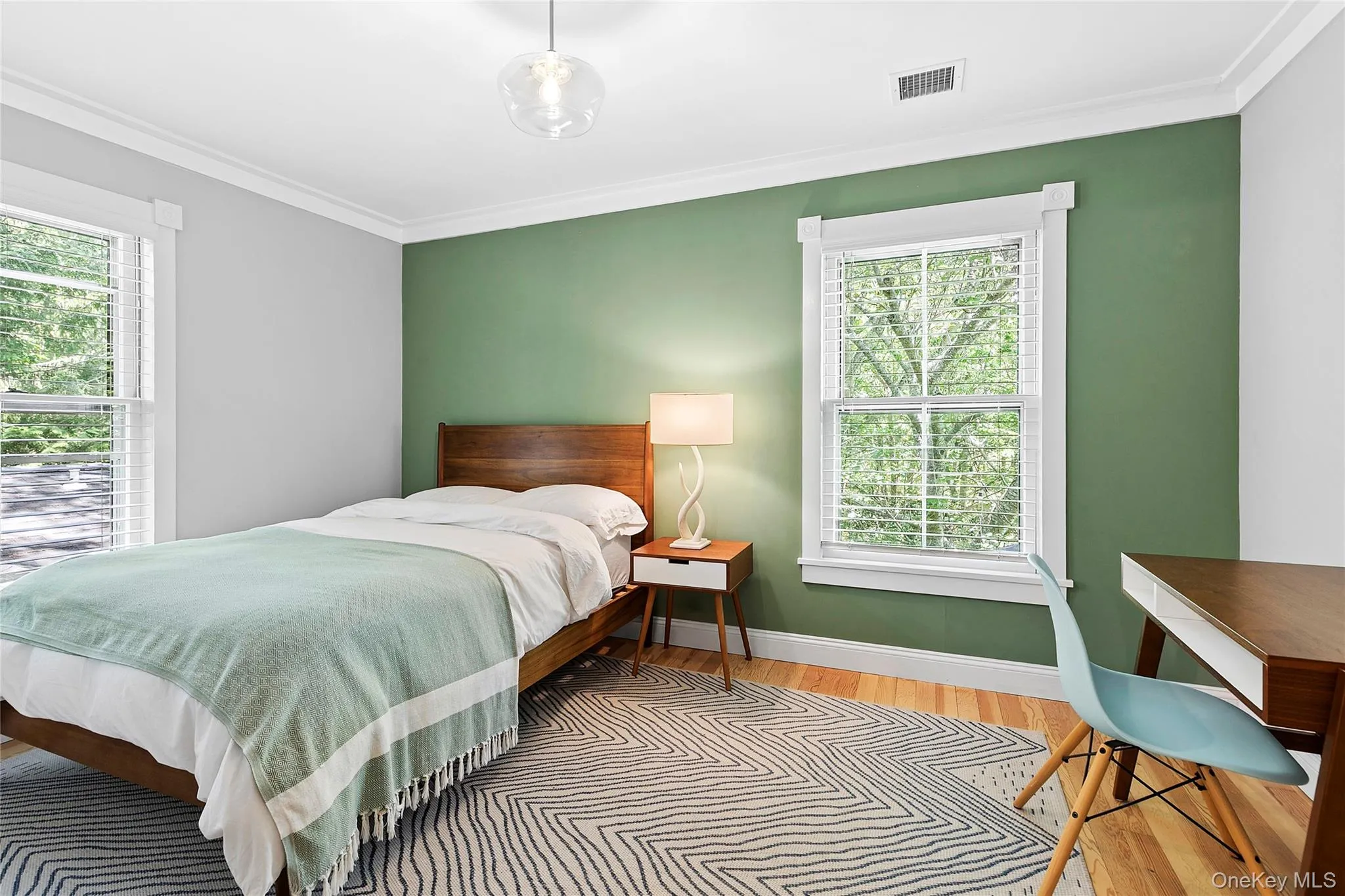 28 Wolf Way, East Hampton, NY, 4 Bedrooms Bedrooms, 6 Rooms Rooms,3 BathroomsBathrooms,Residential,For Rent,Wolf,0,KEY1017766 28 Wolf Way, East Hampton, NY, 4 Bedrooms Bedrooms, 6 Rooms Rooms,3 BathroomsBathrooms,Residential,For Rent,Wolf,0,KEY1017766