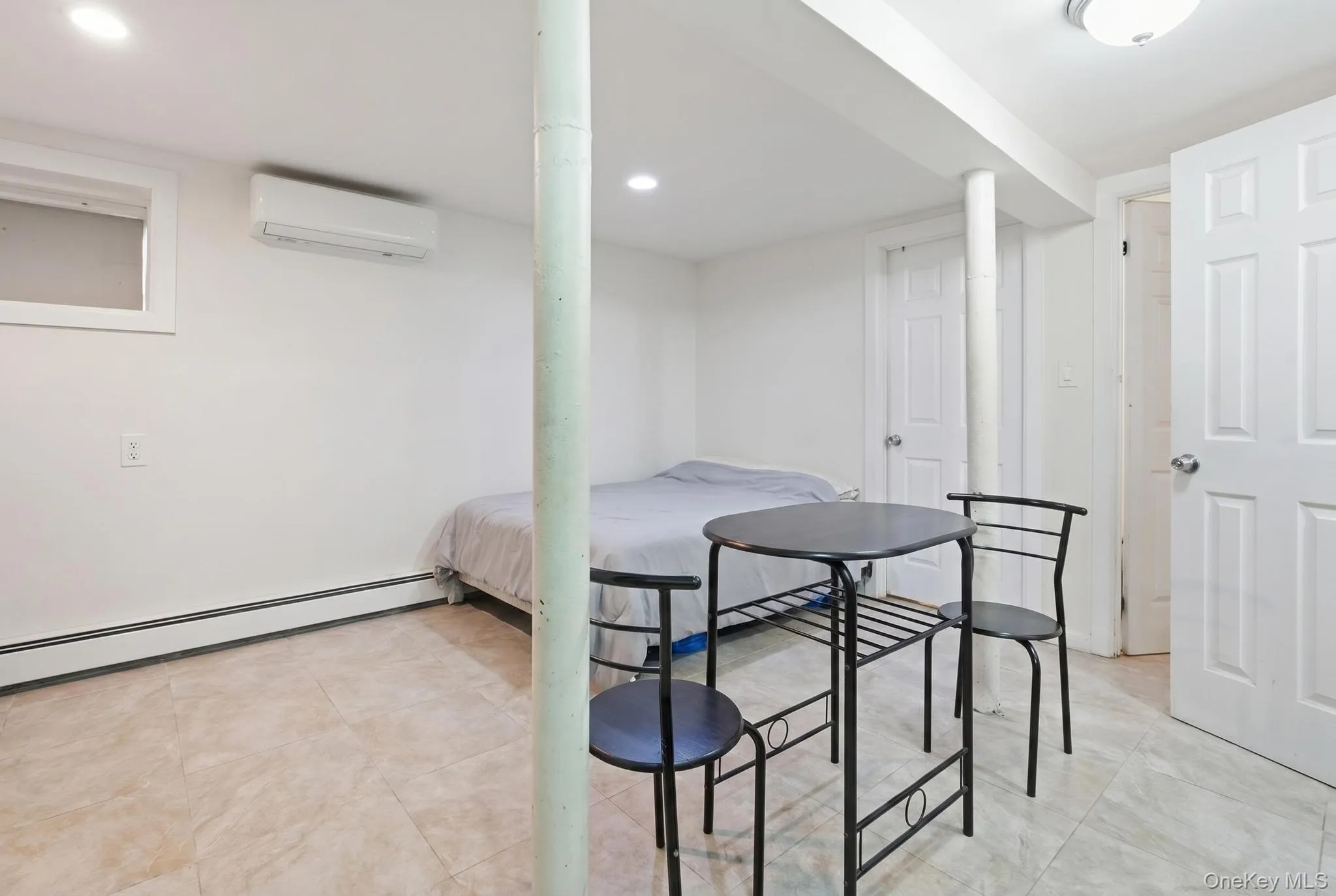 111-35 166th Street, New York, NY, 3 Bedrooms Bedrooms, 9 Rooms Rooms,3 BathroomsBathrooms,Residential,For Rent,166th,0,KEY1017767 111-35 166th Street, New York, NY, 3 Bedrooms Bedrooms, 9 Rooms Rooms,3 BathroomsBathrooms,Residential,For Rent,166th,0,KEY1017767