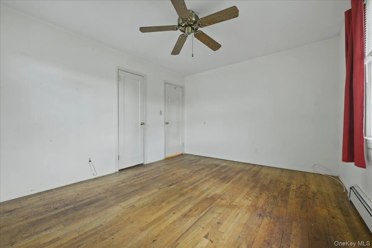 207 Sullivan Avenue, Oyster Bay, NY, 4 Bedrooms Bedrooms, 7 Rooms Rooms,2 BathroomsBathrooms,Residential,For Rent,Sullivan,0,KEY1017770 207 Sullivan Avenue, Oyster Bay, NY, 4 Bedrooms Bedrooms, 7 Rooms Rooms,2 BathroomsBathrooms,Residential,For Rent,Sullivan,0,KEY1017770