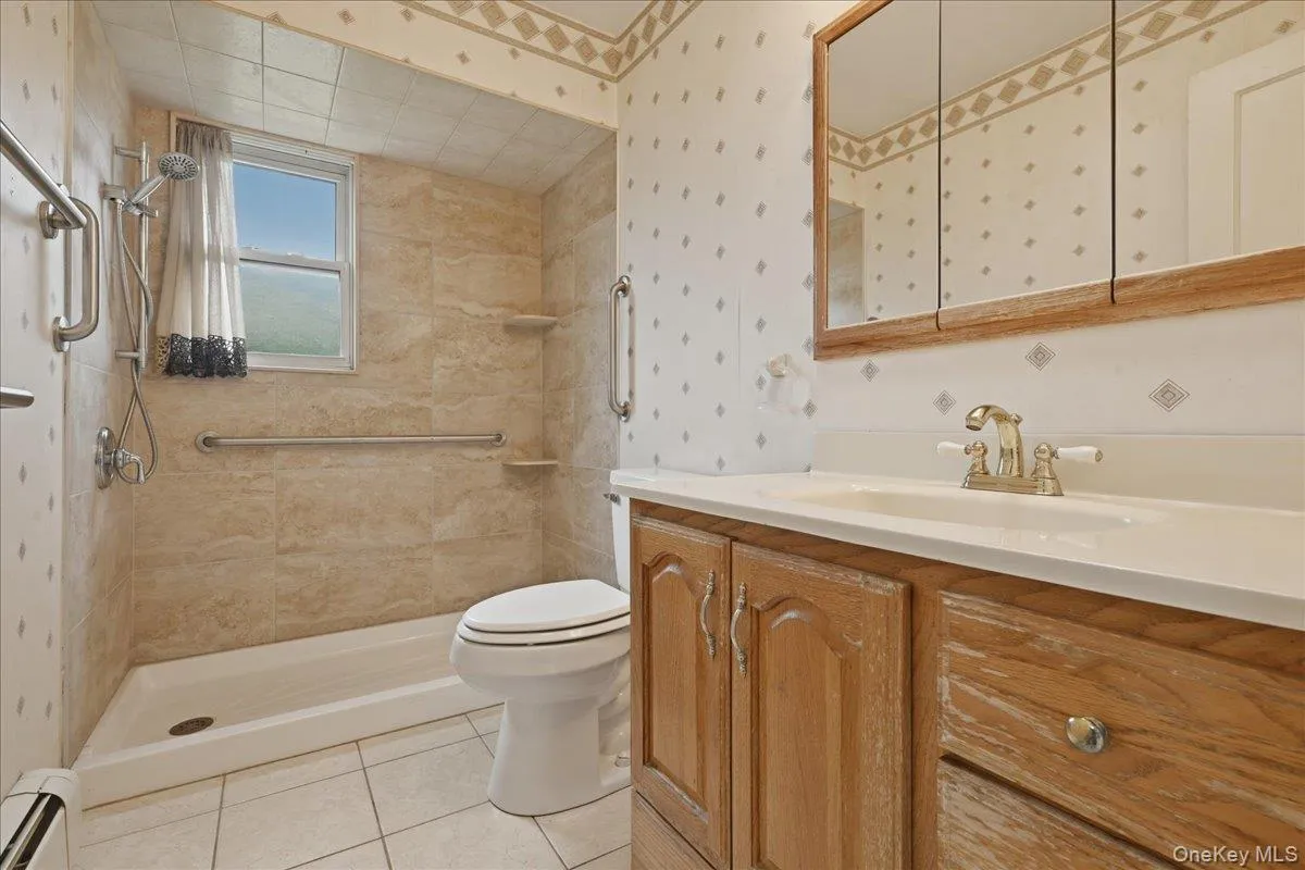 207 Sullivan Avenue, Oyster Bay, NY, 4 Bedrooms Bedrooms, 7 Rooms Rooms,2 BathroomsBathrooms,Residential,For Rent,Sullivan,0,KEY1017770 207 Sullivan Avenue, Oyster Bay, NY, 4 Bedrooms Bedrooms, 7 Rooms Rooms,2 BathroomsBathrooms,Residential,For Rent,Sullivan,0,KEY1017770