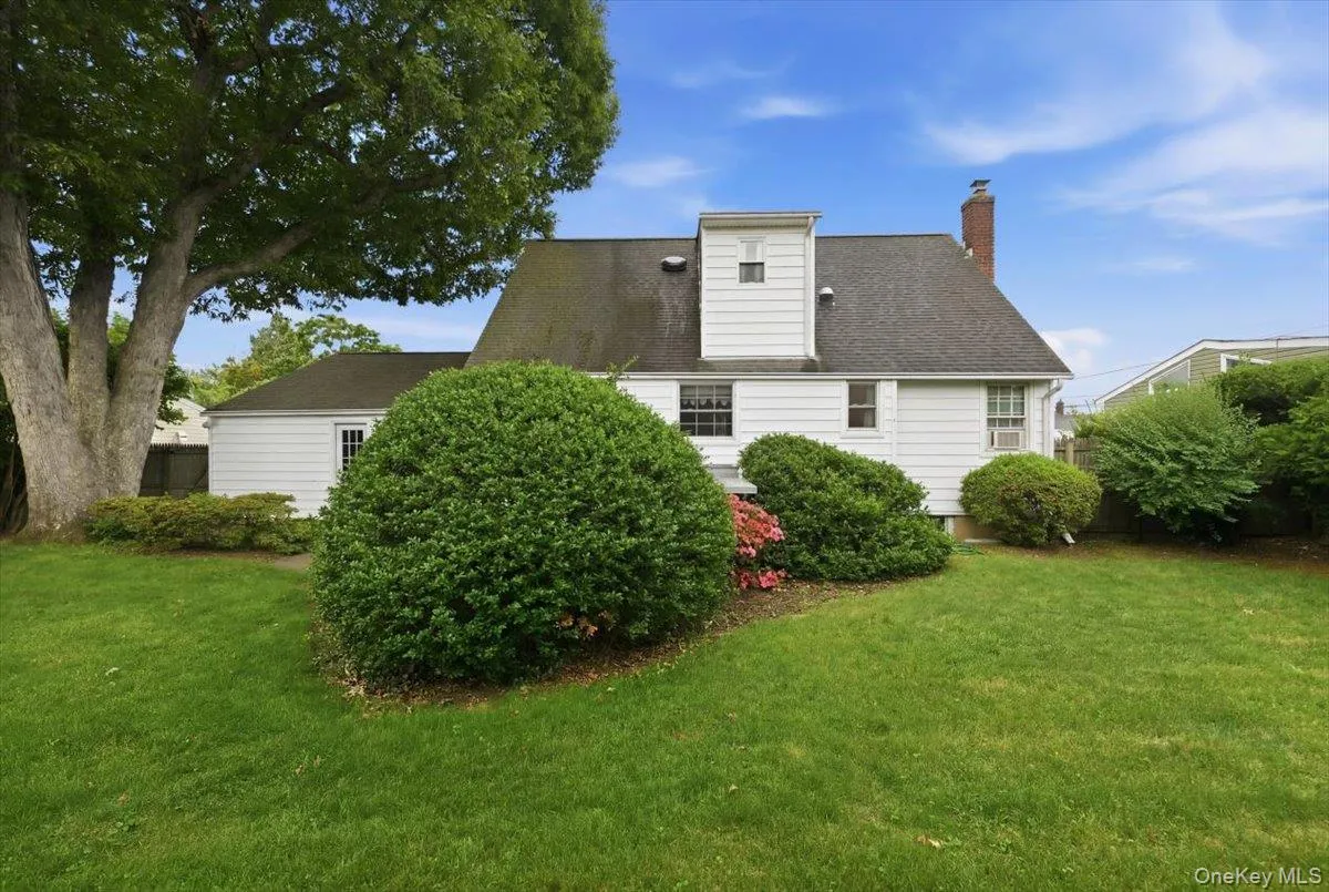 207 Sullivan Avenue, Oyster Bay, NY, 4 Bedrooms Bedrooms, 7 Rooms Rooms,2 BathroomsBathrooms,Residential,For Rent,Sullivan,0,KEY1017770 207 Sullivan Avenue, Oyster Bay, NY, 4 Bedrooms Bedrooms, 7 Rooms Rooms,2 BathroomsBathrooms,Residential,For Rent,Sullivan,0,KEY1017770