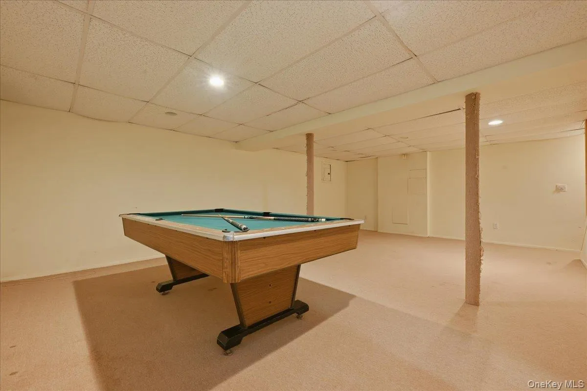 207 Sullivan Avenue, Oyster Bay, NY, 4 Bedrooms Bedrooms, 7 Rooms Rooms,2 BathroomsBathrooms,Residential,For Rent,Sullivan,0,KEY1017770 207 Sullivan Avenue, Oyster Bay, NY, 4 Bedrooms Bedrooms, 7 Rooms Rooms,2 BathroomsBathrooms,Residential,For Rent,Sullivan,0,KEY1017770
