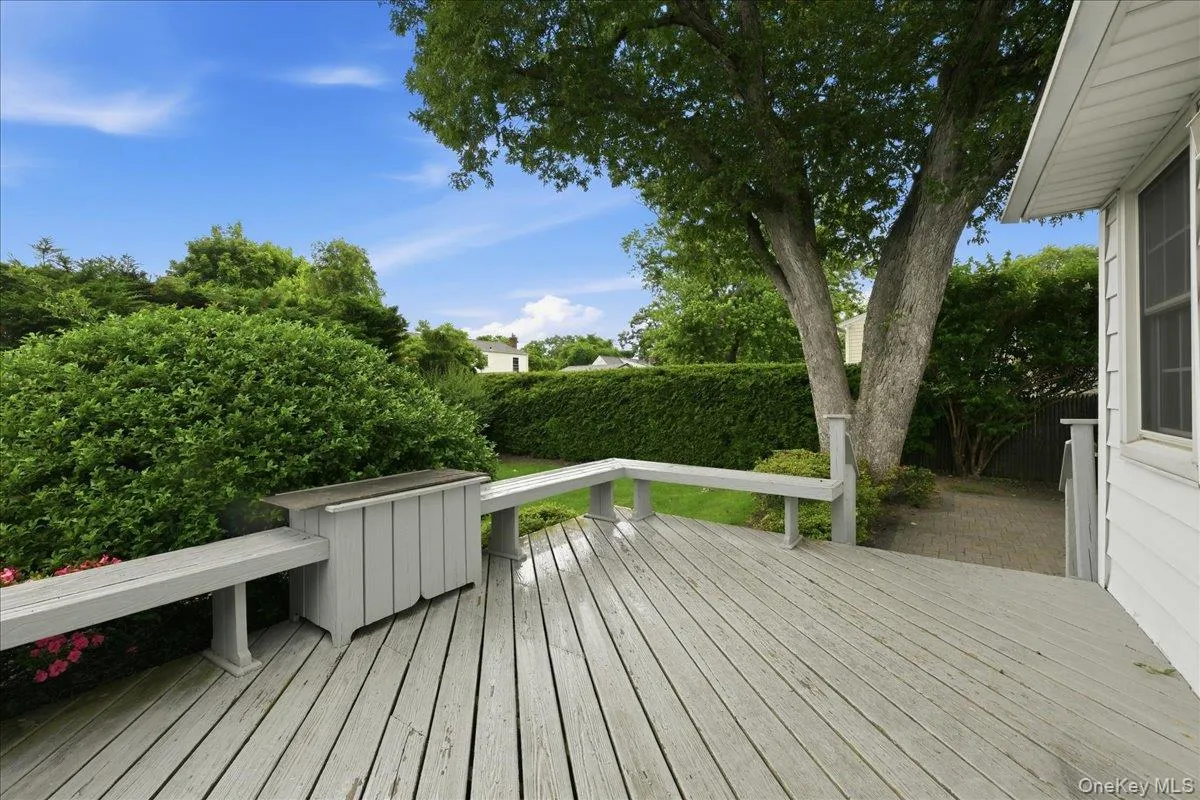 207 Sullivan Avenue, Oyster Bay, NY, 4 Bedrooms Bedrooms, 7 Rooms Rooms,2 BathroomsBathrooms,Residential,For Rent,Sullivan,0,KEY1017770 207 Sullivan Avenue, Oyster Bay, NY, 4 Bedrooms Bedrooms, 7 Rooms Rooms,2 BathroomsBathrooms,Residential,For Rent,Sullivan,0,KEY1017770