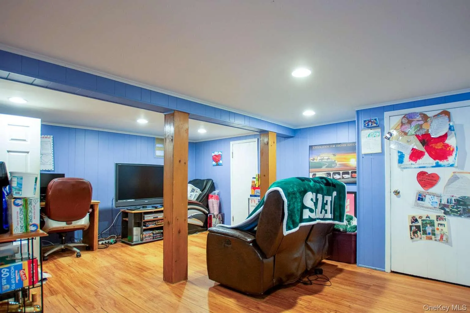 145 Raymond Street, Hempstead, NY, 3 Bedrooms Bedrooms, 11 Rooms Rooms,2 BathroomsBathrooms,Residential,For Rent,Raymond,0,1017780 145 Raymond Street, Hempstead, NY, 3 Bedrooms Bedrooms, 11 Rooms Rooms,2 BathroomsBathrooms,Residential,For Rent,Raymond,0,1017780