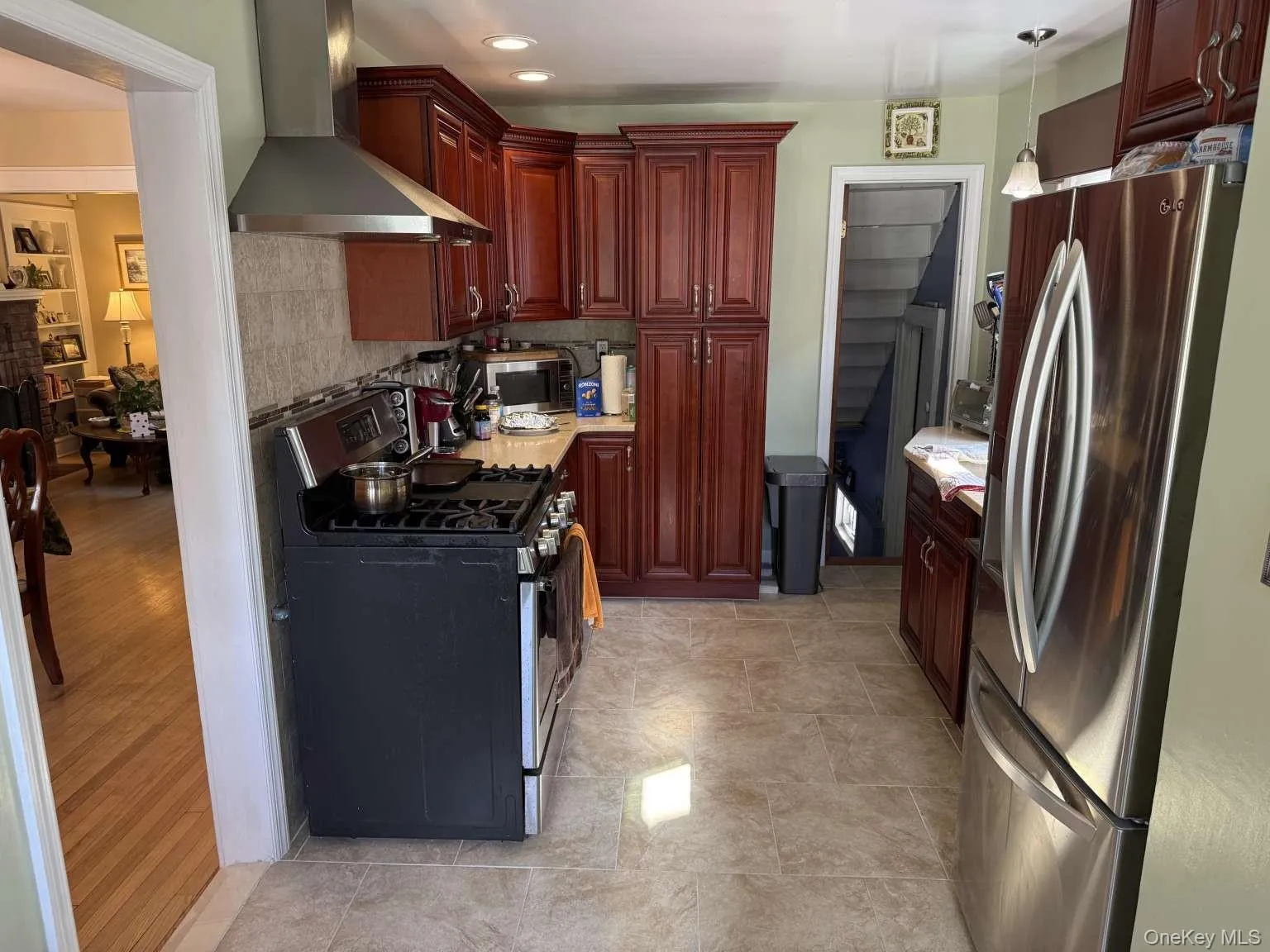 145 Raymond Street, Hempstead, NY, 3 Bedrooms Bedrooms, 11 Rooms Rooms,2 BathroomsBathrooms,Residential,For Rent,Raymond,0,KEY1017780 145 Raymond Street, Hempstead, NY, 3 Bedrooms Bedrooms, 11 Rooms Rooms,2 BathroomsBathrooms,Residential,For Rent,Raymond,0,KEY1017780
