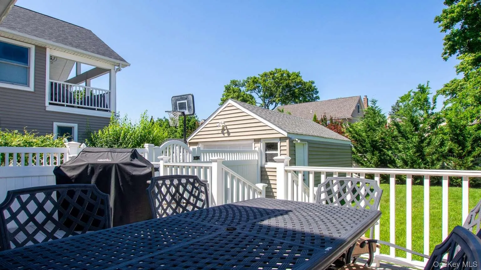 145 Raymond Street, Hempstead, NY, 3 Bedrooms Bedrooms, 11 Rooms Rooms,2 BathroomsBathrooms,Residential,For Rent,Raymond,0,1017780 145 Raymond Street, Hempstead, NY, 3 Bedrooms Bedrooms, 11 Rooms Rooms,2 BathroomsBathrooms,Residential,For Rent,Raymond,0,1017780