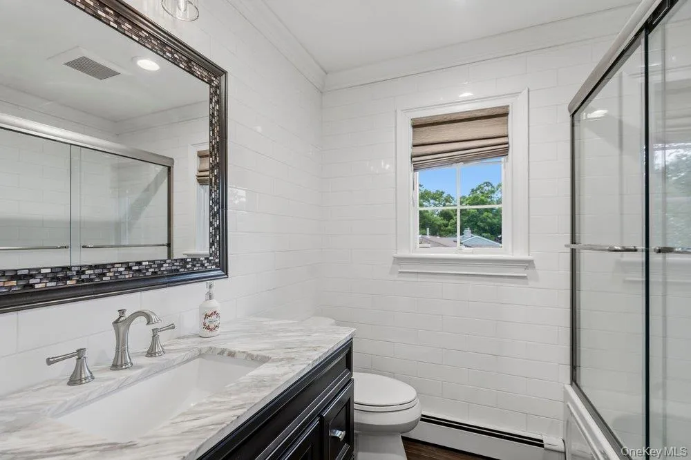 6 Colonial Gate, Oyster Bay, NY, 4 Bedrooms Bedrooms, 10 Rooms Rooms,3 BathroomsBathrooms,Residential,For Rent,Colonial Gate,0,KEY1017782 6 Colonial Gate, Oyster Bay, NY, 4 Bedrooms Bedrooms, 10 Rooms Rooms,3 BathroomsBathrooms,Residential,For Rent,Colonial Gate,0,KEY1017782