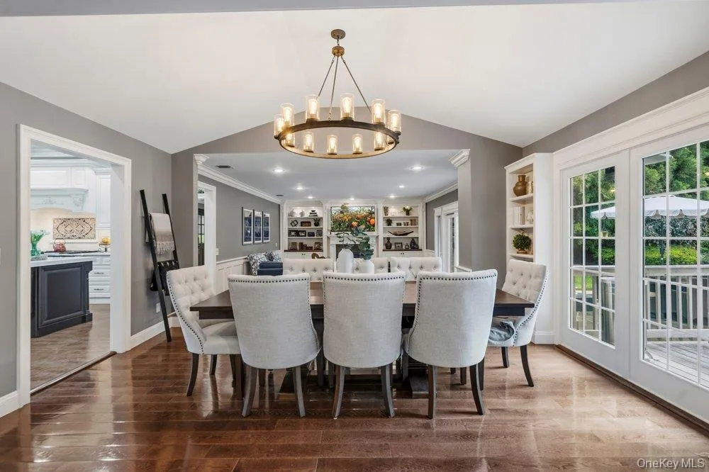 6 Colonial Gate, Oyster Bay, NY, 4 Bedrooms Bedrooms, 10 Rooms Rooms,3 BathroomsBathrooms,Residential,For Rent,Colonial Gate,0,KEY1017782 6 Colonial Gate, Oyster Bay, NY, 4 Bedrooms Bedrooms, 10 Rooms Rooms,3 BathroomsBathrooms,Residential,For Rent,Colonial Gate,0,KEY1017782