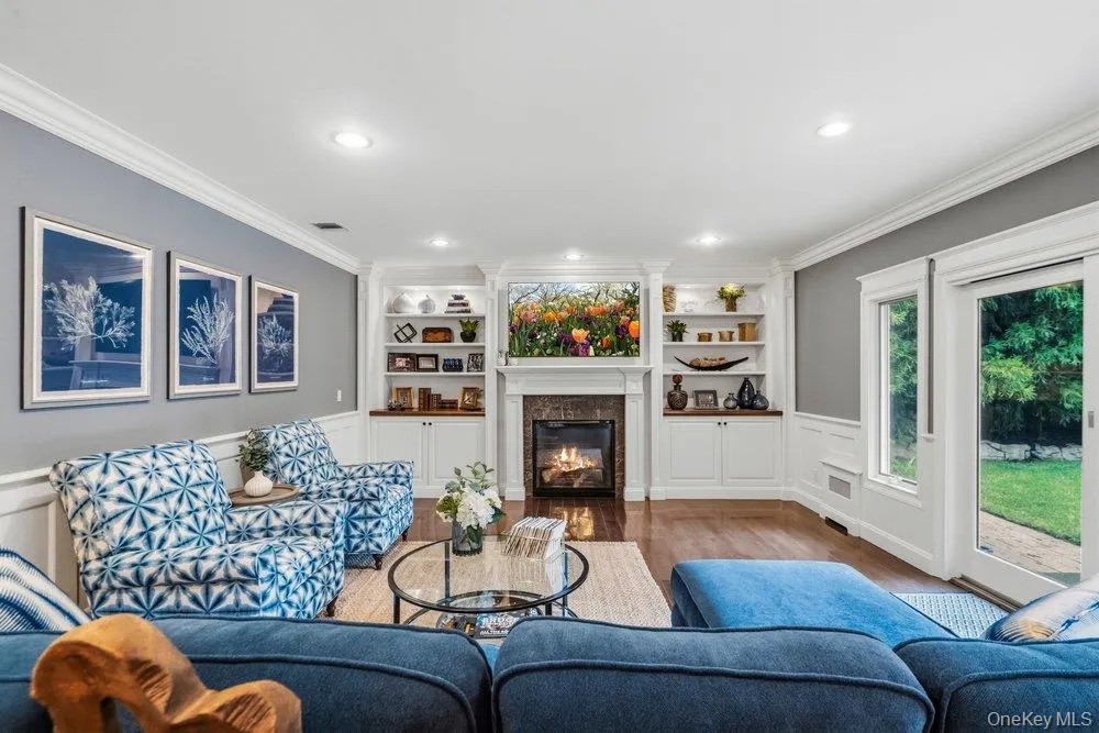 6 Colonial Gate, Oyster Bay, NY, 4 Bedrooms Bedrooms, 10 Rooms Rooms,3 BathroomsBathrooms,Residential,For Rent,Colonial Gate,0,KEY1017782 6 Colonial Gate, Oyster Bay, NY, 4 Bedrooms Bedrooms, 10 Rooms Rooms,3 BathroomsBathrooms,Residential,For Rent,Colonial Gate,0,KEY1017782
