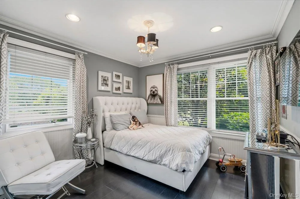6 Colonial Gate, Oyster Bay, NY, 4 Bedrooms Bedrooms, 10 Rooms Rooms,3 BathroomsBathrooms,Residential,For Rent,Colonial Gate,0,KEY1017782 6 Colonial Gate, Oyster Bay, NY, 4 Bedrooms Bedrooms, 10 Rooms Rooms,3 BathroomsBathrooms,Residential,For Rent,Colonial Gate,0,KEY1017782