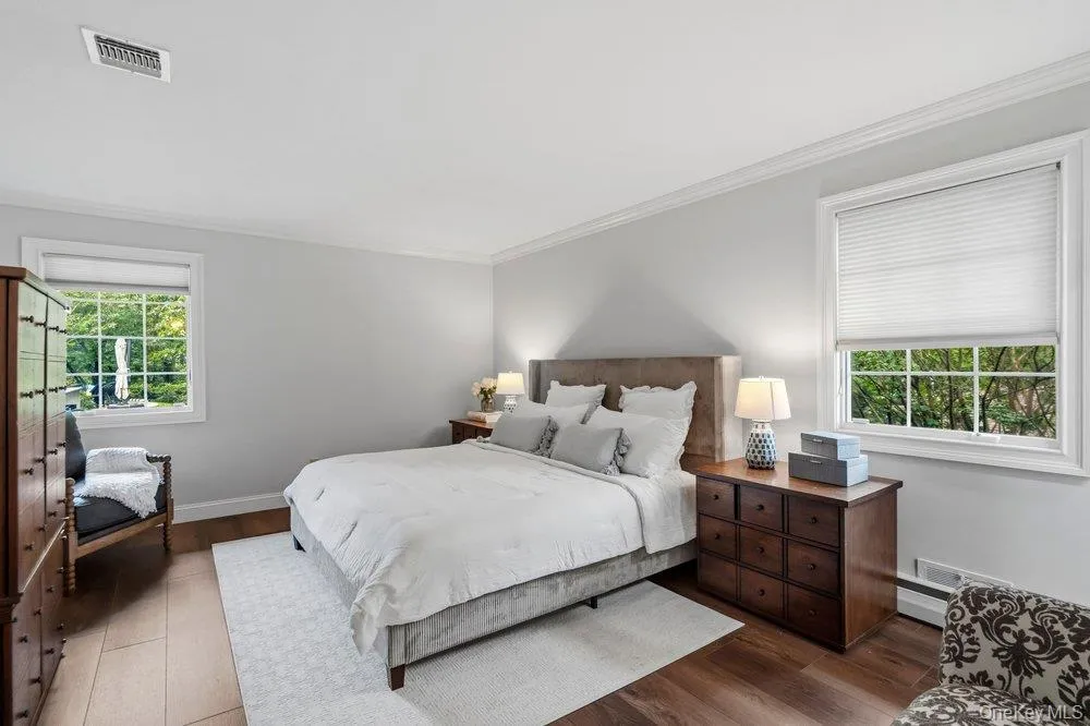 6 Colonial Gate, Oyster Bay, NY, 4 Bedrooms Bedrooms, 10 Rooms Rooms,3 BathroomsBathrooms,Residential,For Rent,Colonial Gate,0,KEY1017782 6 Colonial Gate, Oyster Bay, NY, 4 Bedrooms Bedrooms, 10 Rooms Rooms,3 BathroomsBathrooms,Residential,For Rent,Colonial Gate,0,KEY1017782