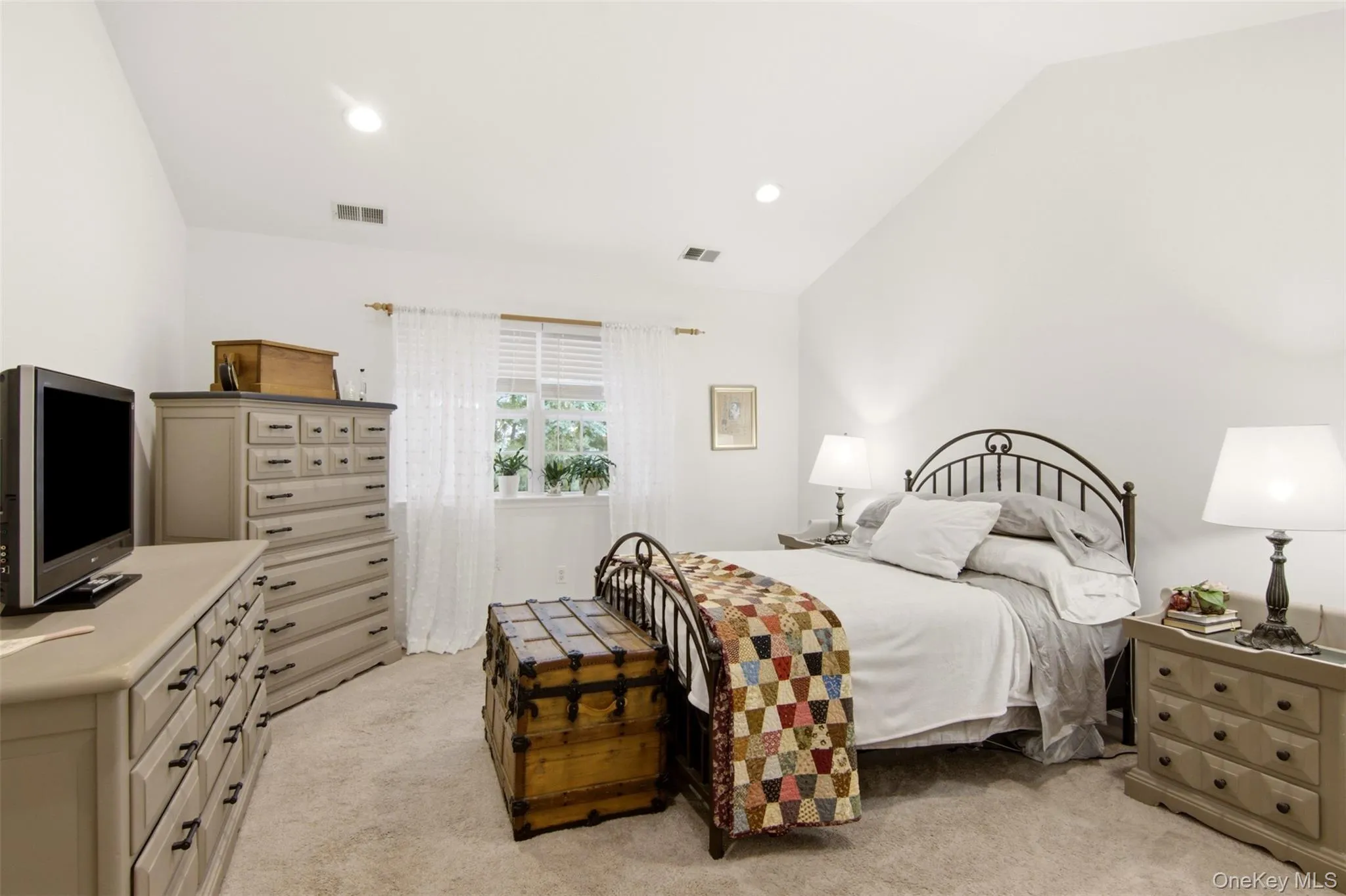 31 Willow Wood Drive, Brookhaven, NY, 2 Bedrooms Bedrooms, 6 Rooms Rooms,2 BathroomsBathrooms,Residential,For Rent,Willow Wood,0,KEY1017783 31 Willow Wood Drive, Brookhaven, NY, 2 Bedrooms Bedrooms, 6 Rooms Rooms,2 BathroomsBathrooms,Residential,For Rent,Willow Wood,0,KEY1017783