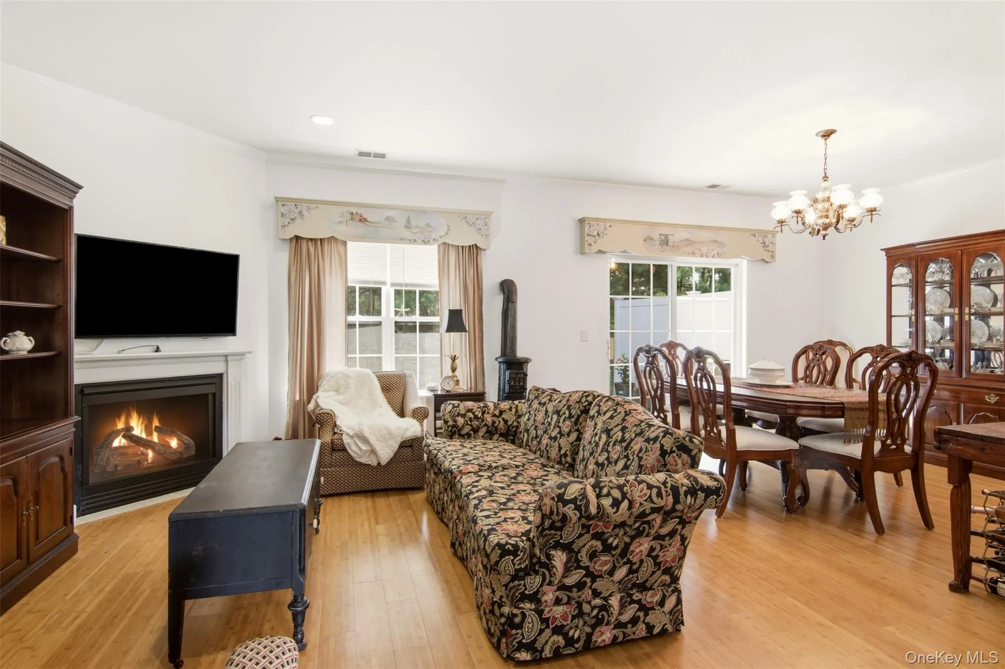 31 Willow Wood Drive, Brookhaven, NY, 2 Bedrooms Bedrooms, 6 Rooms Rooms,2 BathroomsBathrooms,Residential,For Rent,Willow Wood,0,KEY1017783 31 Willow Wood Drive, Brookhaven, NY, 2 Bedrooms Bedrooms, 6 Rooms Rooms,2 BathroomsBathrooms,Residential,For Rent,Willow Wood,0,KEY1017783