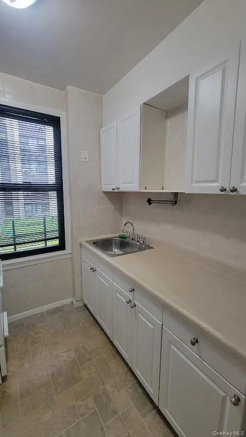 98-34 63rd Drive, New York, NY, 1 Bedroom Bedrooms, 3 Rooms Rooms,1 BathroomBathrooms,Residential Lease,For Rent,63rd,0,KEY1017785 98-34 63rd Drive, New York, NY, 1 Bedroom Bedrooms, 3 Rooms Rooms,1 BathroomBathrooms,Residential Lease,For Rent,63rd,0,KEY1017785