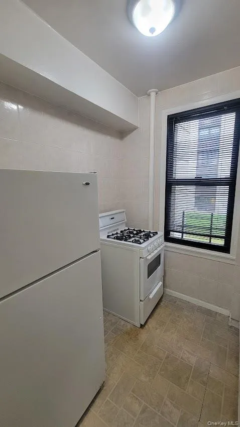 98-34 63rd Drive, New York, NY, 1 Bedroom Bedrooms, 3 Rooms Rooms,1 BathroomBathrooms,Residential Lease,For Rent,63rd,0,KEY1017785 98-34 63rd Drive, New York, NY, 1 Bedroom Bedrooms, 3 Rooms Rooms,1 BathroomBathrooms,Residential Lease,For Rent,63rd,0,KEY1017785