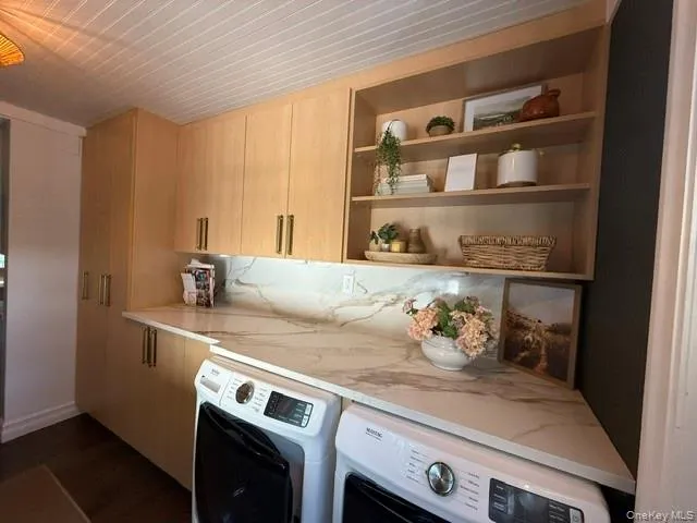 68 Jefferson Avenue, Babylon, NY, 4 Bedrooms Bedrooms, 12 Rooms Rooms,2 BathroomsBathrooms,Residential,For Rent,Jefferson,0,1017786 68 Jefferson Avenue, Babylon, NY, 4 Bedrooms Bedrooms, 12 Rooms Rooms,2 BathroomsBathrooms,Residential,For Rent,Jefferson,0,1017786