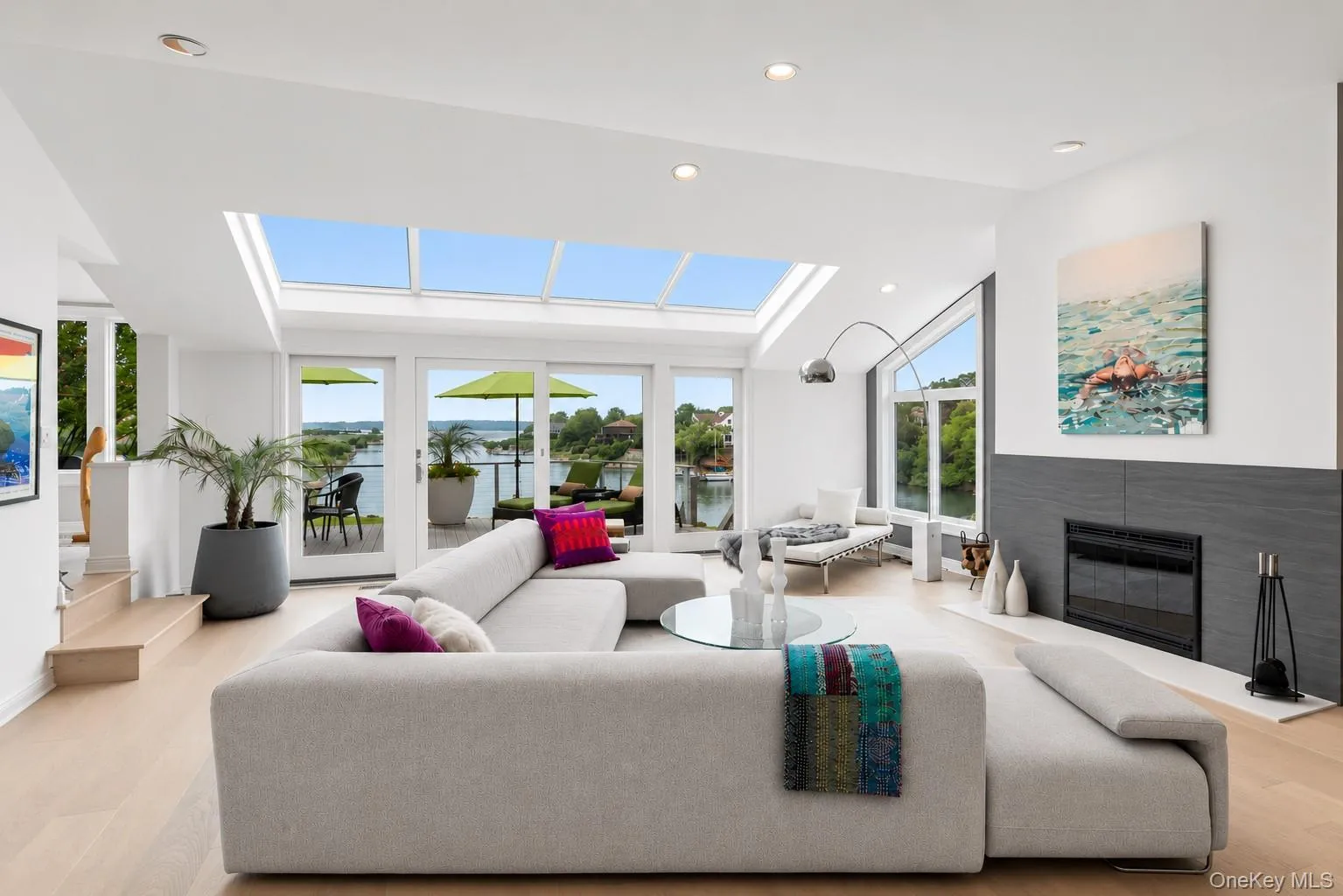 15 Harbour Point Drive, Huntington, NY, 3 Bedrooms Bedrooms, 16 Rooms Rooms,4 BathroomsBathrooms,Residential,For Rent,Harbour Point,0,KEY1017787 15 Harbour Point Drive, Huntington, NY, 3 Bedrooms Bedrooms, 16 Rooms Rooms,4 BathroomsBathrooms,Residential,For Rent,Harbour Point,0,KEY1017787