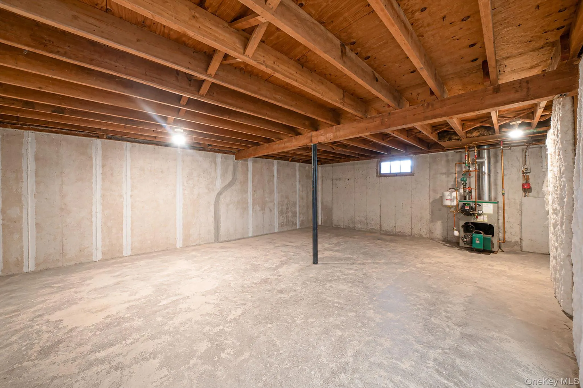 390 Blue Point Road, Brookhaven, NY, 3 Bedrooms Bedrooms, 6 Rooms Rooms,1 BathroomBathrooms,Residential,For Rent,Blue Point,0,1017790 390 Blue Point Road, Brookhaven, NY, 3 Bedrooms Bedrooms, 6 Rooms Rooms,1 BathroomBathrooms,Residential,For Rent,Blue Point,0,1017790