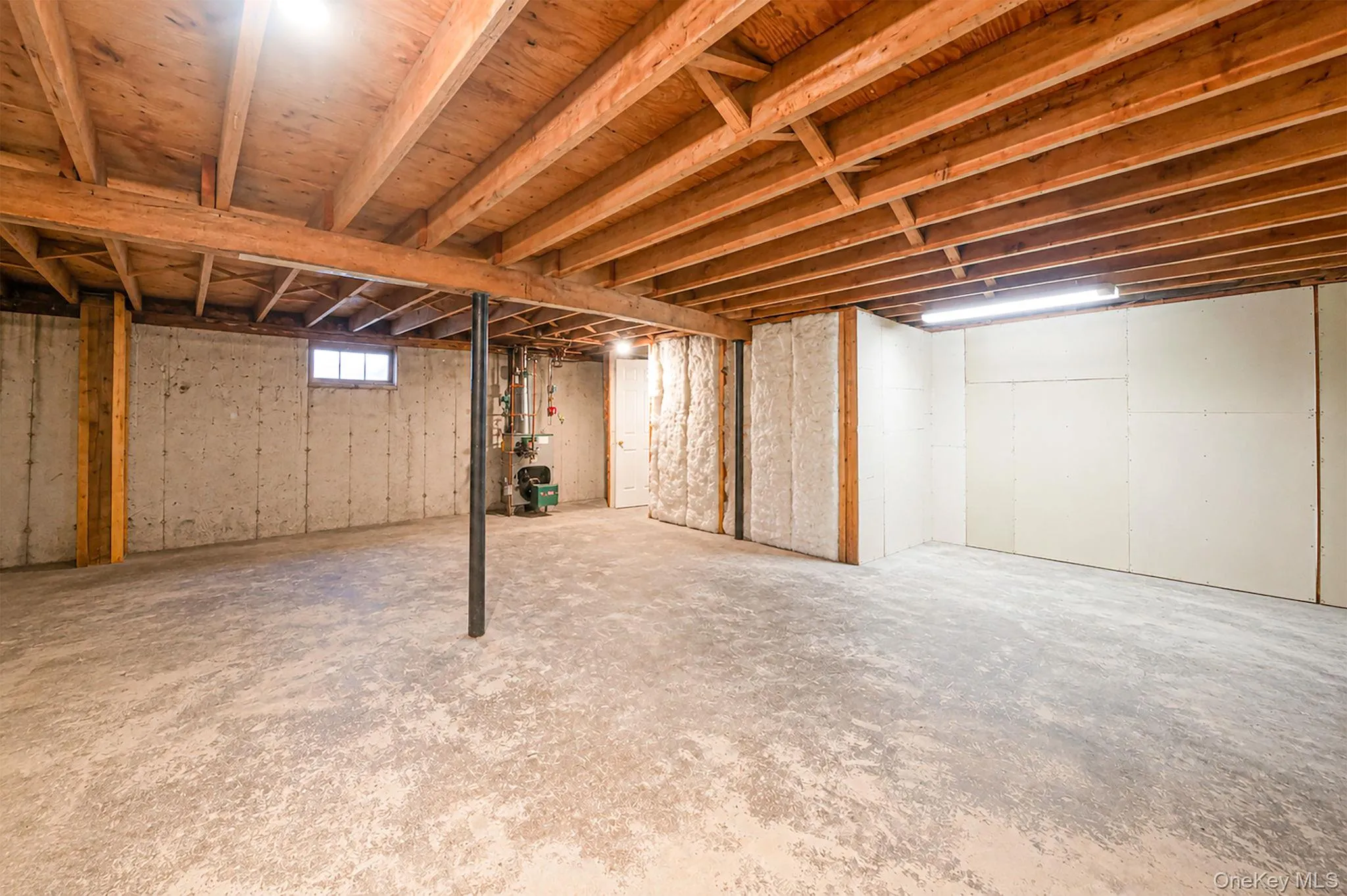 390 Blue Point Road, Brookhaven, NY, 3 Bedrooms Bedrooms, 6 Rooms Rooms,1 BathroomBathrooms,Residential,For Rent,Blue Point,0,1017790 390 Blue Point Road, Brookhaven, NY, 3 Bedrooms Bedrooms, 6 Rooms Rooms,1 BathroomBathrooms,Residential,For Rent,Blue Point,0,1017790
