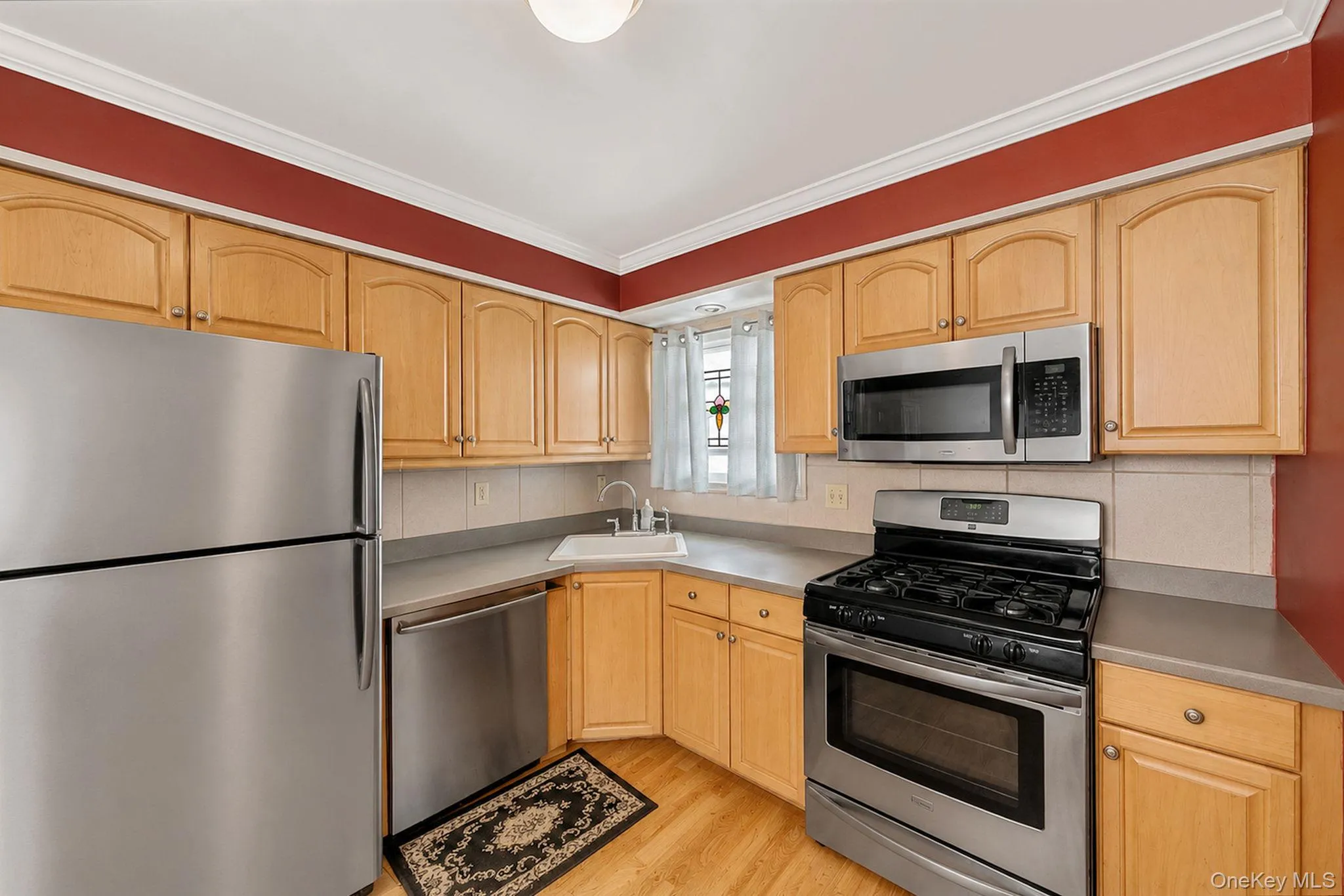 390 Blue Point Road, Brookhaven, NY, 3 Bedrooms Bedrooms, 6 Rooms Rooms,1 BathroomBathrooms,Residential,For Rent,Blue Point,0,1017790 390 Blue Point Road, Brookhaven, NY, 3 Bedrooms Bedrooms, 6 Rooms Rooms,1 BathroomBathrooms,Residential,For Rent,Blue Point,0,1017790