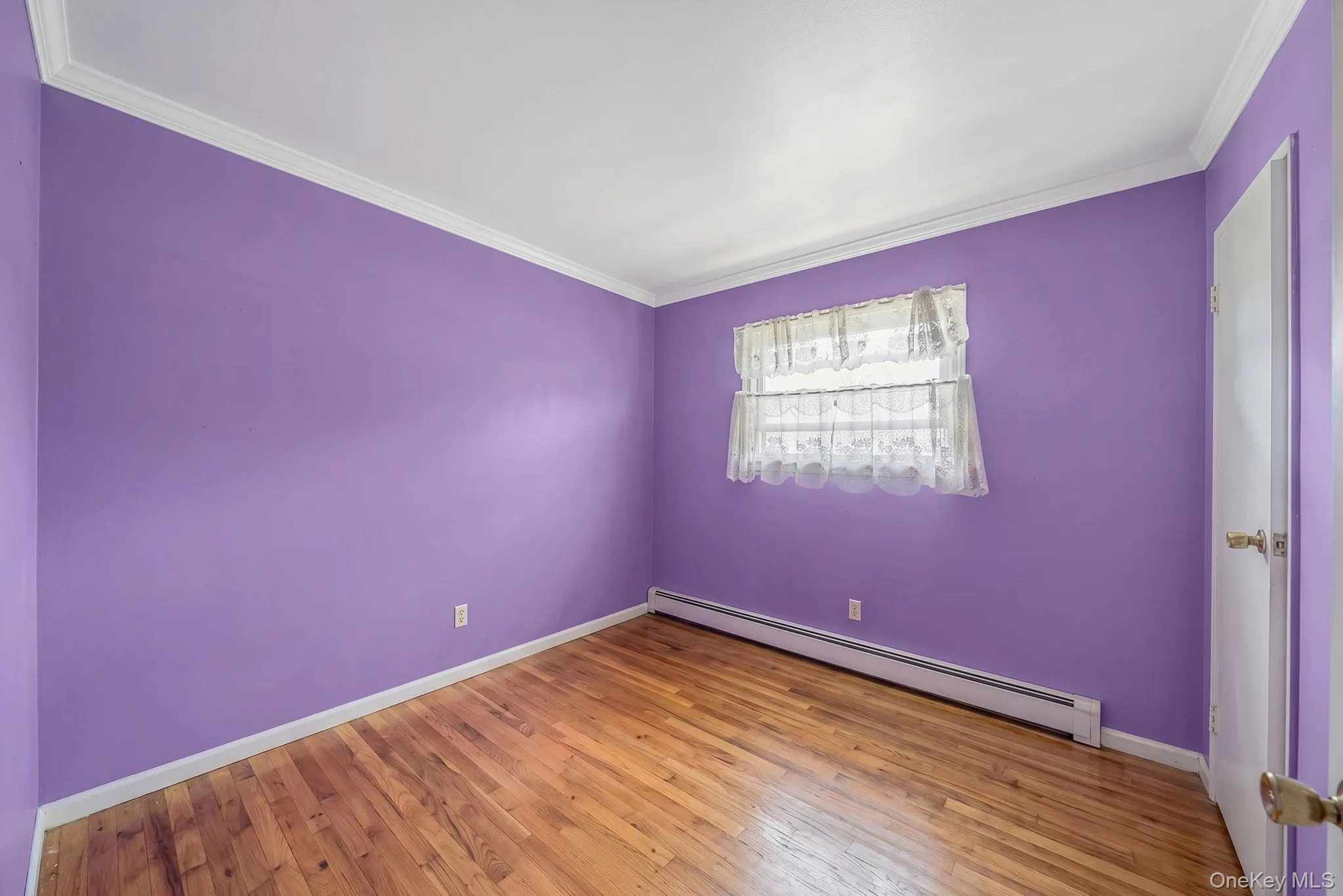 390 Blue Point Road, Brookhaven, NY, 3 Bedrooms Bedrooms, 6 Rooms Rooms,1 BathroomBathrooms,Residential,For Rent,Blue Point,0,1017790 390 Blue Point Road, Brookhaven, NY, 3 Bedrooms Bedrooms, 6 Rooms Rooms,1 BathroomBathrooms,Residential,For Rent,Blue Point,0,1017790