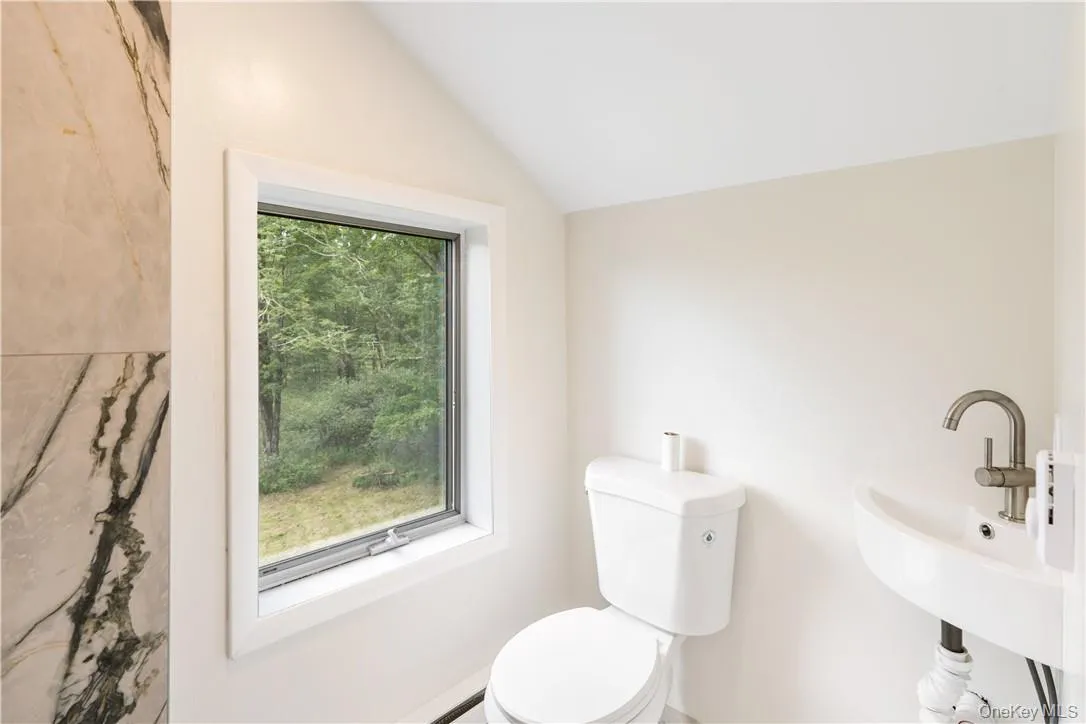 1667 Shandelee Road, Callicoon, NY, 3 Bedrooms Bedrooms, 10 Rooms Rooms,2 BathroomsBathrooms,Residential Lease,For Rent,Shandelee,0,KEY1017792 1667 Shandelee Road, Callicoon, NY, 3 Bedrooms Bedrooms, 10 Rooms Rooms,2 BathroomsBathrooms,Residential Lease,For Rent,Shandelee,0,KEY1017792