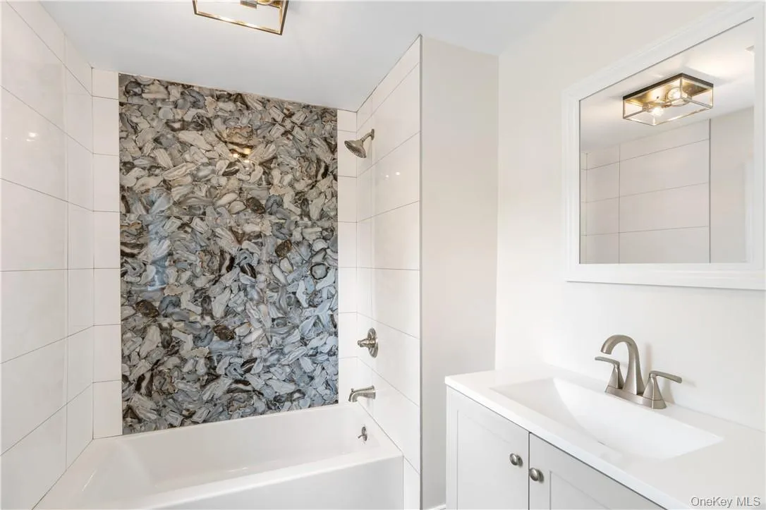 1667 Shandelee Road, Callicoon, NY, 3 Bedrooms Bedrooms, 10 Rooms Rooms,2 BathroomsBathrooms,Residential Lease,For Rent,Shandelee,0,KEY1017792 1667 Shandelee Road, Callicoon, NY, 3 Bedrooms Bedrooms, 10 Rooms Rooms,2 BathroomsBathrooms,Residential Lease,For Rent,Shandelee,0,KEY1017792