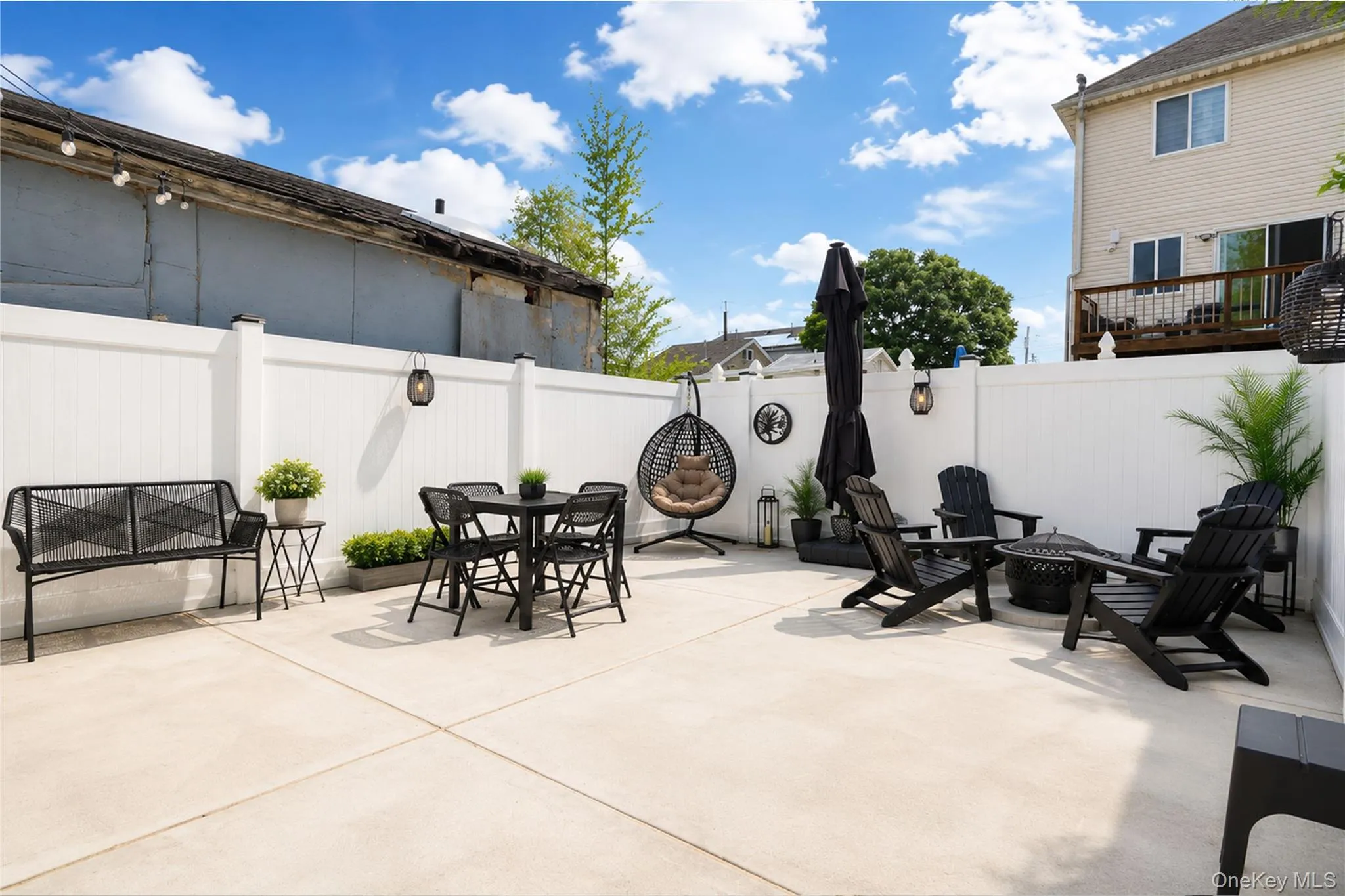 229 A Freeborn Street, New York, NY, 2 Bedrooms Bedrooms, 4 Rooms Rooms,1 BathroomBathrooms,Residential,For Rent,Freeborn,0,1017793 229 A Freeborn Street, New York, NY, 2 Bedrooms Bedrooms, 4 Rooms Rooms,1 BathroomBathrooms,Residential,For Rent,Freeborn,0,1017793