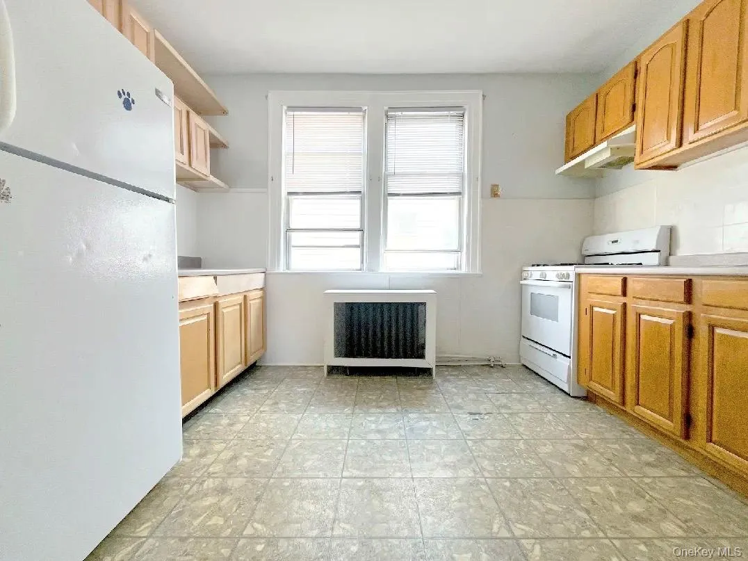 50-11 104th Street, 104th Street, New York, NY, 2 Bedrooms Bedrooms, 5 Rooms Rooms,1 BathroomBathrooms,Residential Lease,For Rent,104th Street,0,1017799 50-11 104th Street, 104th Street, New York, NY, 2 Bedrooms Bedrooms, 5 Rooms Rooms,1 BathroomBathrooms,Residential Lease,For Rent,104th Street,0,1017799