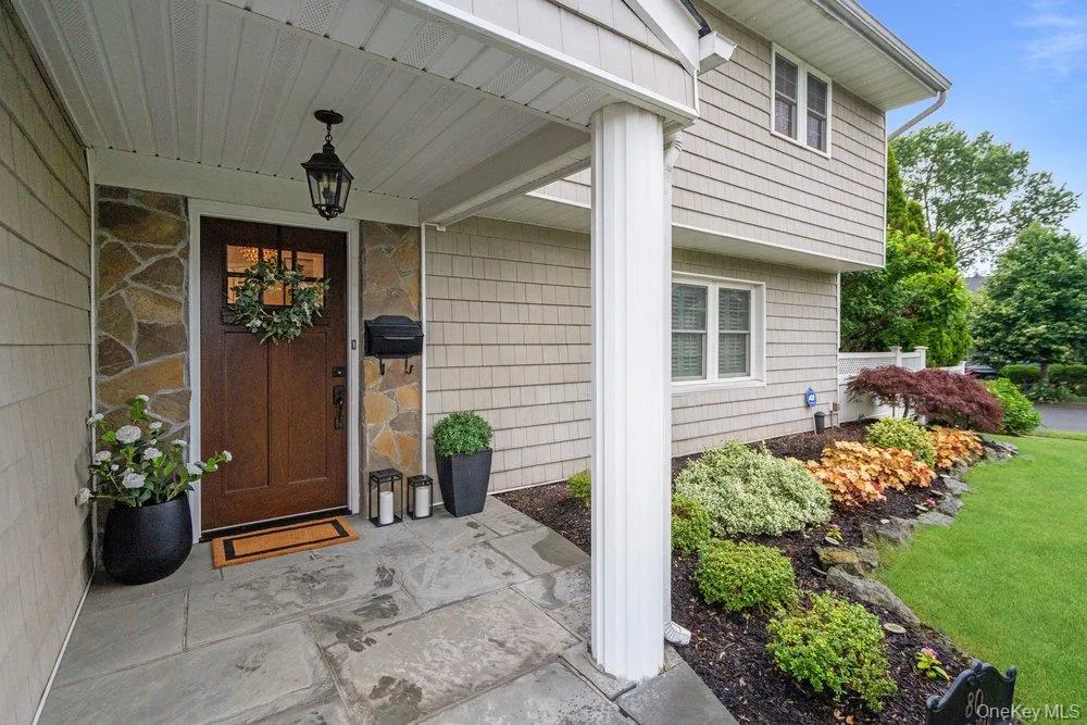 80 Joyce Road, Oyster Bay, NY, 3 Bedrooms Bedrooms, 8 Rooms Rooms,2 BathroomsBathrooms,Residential,For Rent,Joyce,0,KEY1017800 80 Joyce Road, Oyster Bay, NY, 3 Bedrooms Bedrooms, 8 Rooms Rooms,2 BathroomsBathrooms,Residential,For Rent,Joyce,0,KEY1017800