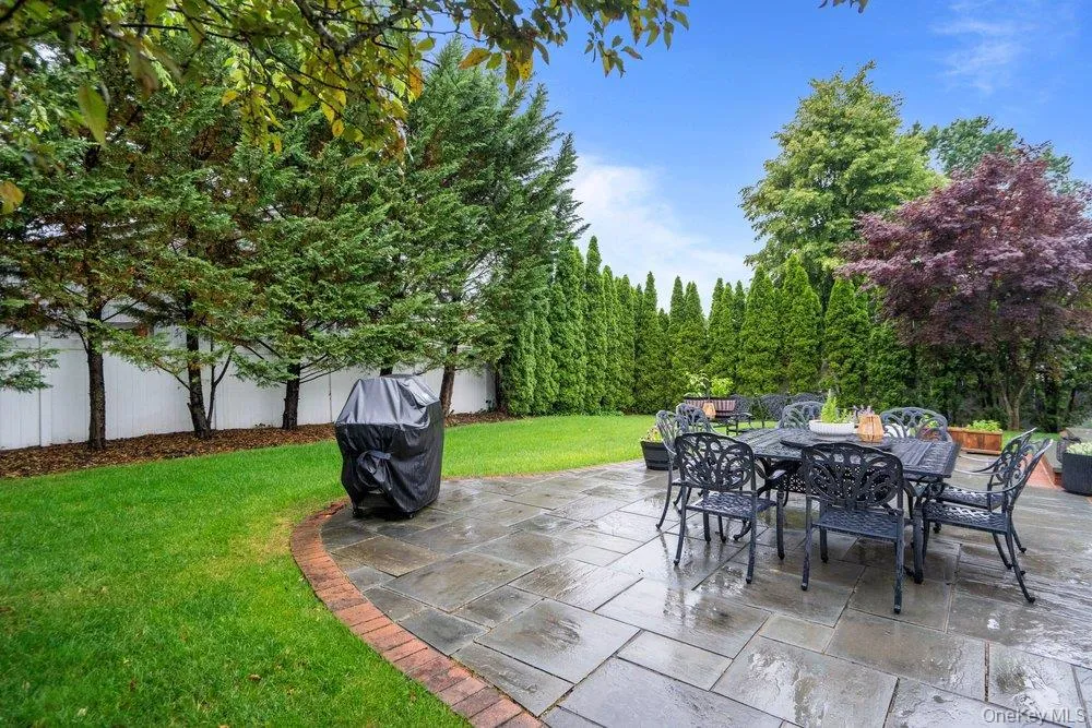 80 Joyce Road, Oyster Bay, NY, 3 Bedrooms Bedrooms, 8 Rooms Rooms,2 BathroomsBathrooms,Residential,For Rent,Joyce,0,KEY1017800 80 Joyce Road, Oyster Bay, NY, 3 Bedrooms Bedrooms, 8 Rooms Rooms,2 BathroomsBathrooms,Residential,For Rent,Joyce,0,KEY1017800