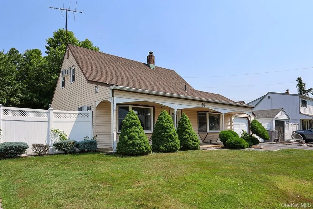 69 Corncrib Lane, Hempstead, NY, 3 Bedrooms Bedrooms, 6 Rooms Rooms,1 BathroomBathrooms,Residential,For Rent,Corncrib,0,1017802 69 Corncrib Lane, Hempstead, NY, 3 Bedrooms Bedrooms, 6 Rooms Rooms,1 BathroomBathrooms,Residential,For Rent,Corncrib,0,1017802