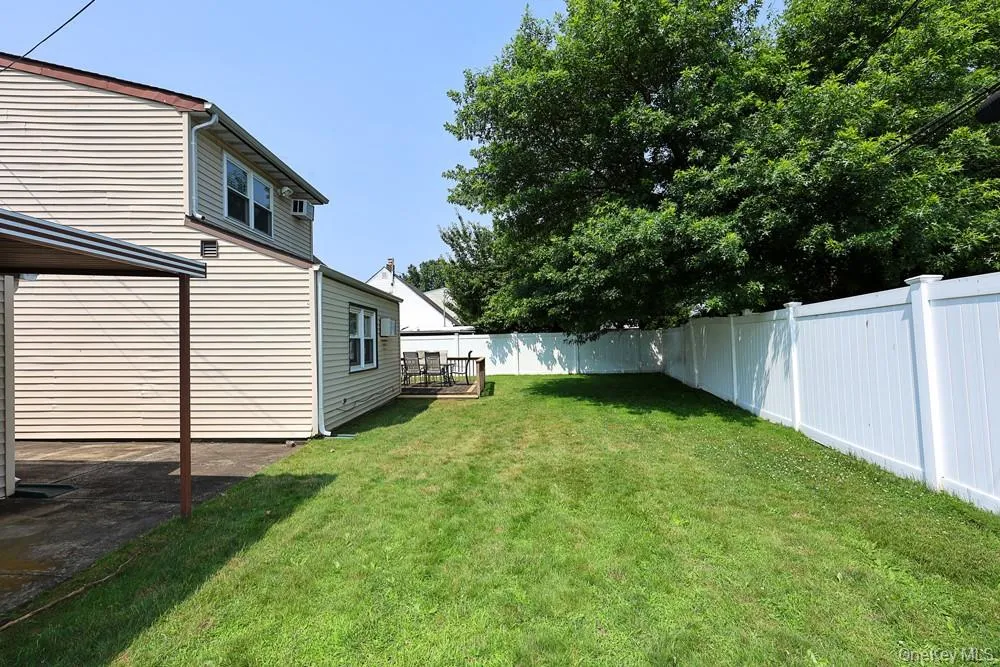 69 Corncrib Lane, Hempstead, NY, 3 Bedrooms Bedrooms, 6 Rooms Rooms,1 BathroomBathrooms,Residential,For Rent,Corncrib,0,1017802 69 Corncrib Lane, Hempstead, NY, 3 Bedrooms Bedrooms, 6 Rooms Rooms,1 BathroomBathrooms,Residential,For Rent,Corncrib,0,1017802